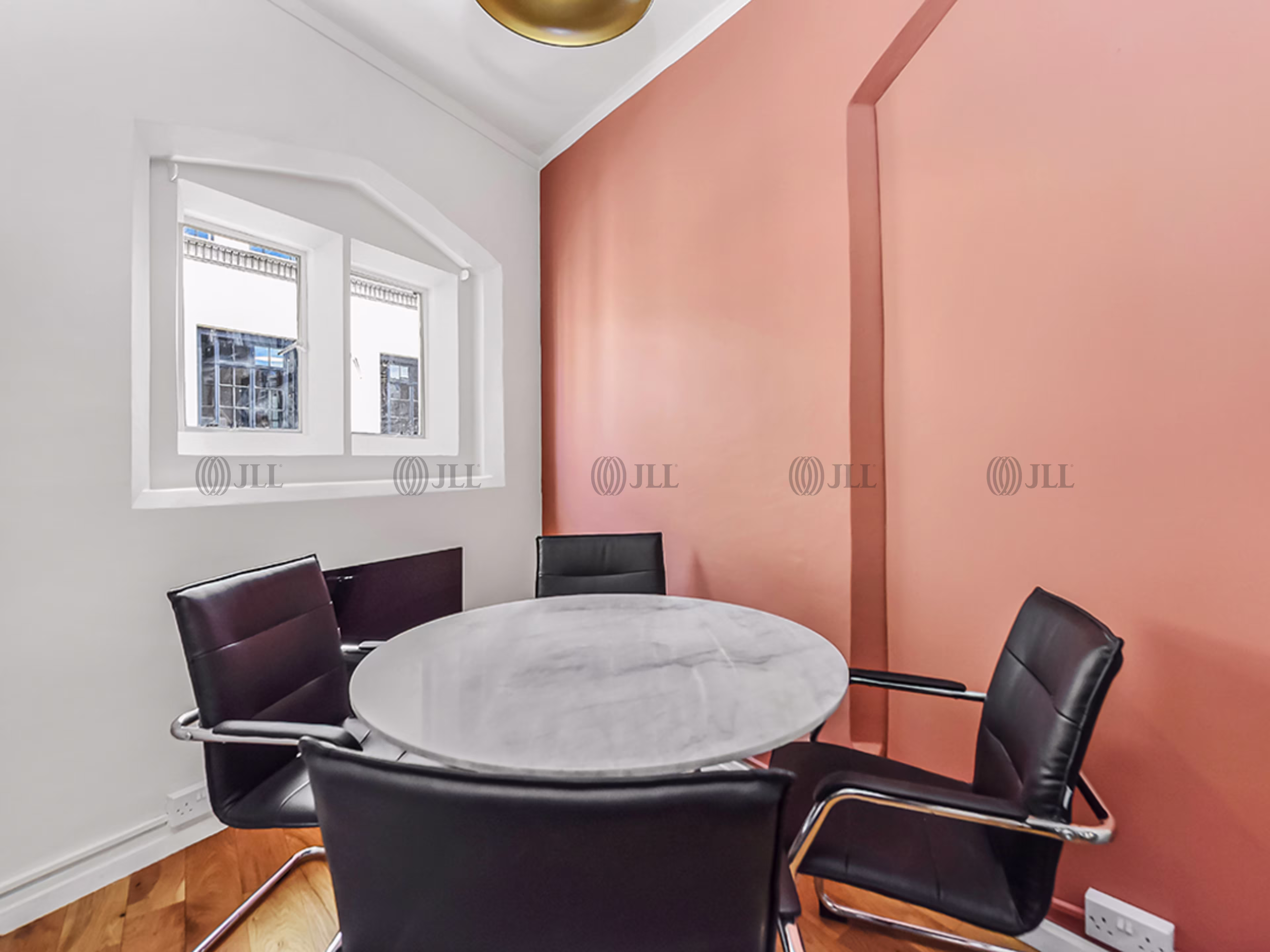 70-71 Wells Street by Curated Offices