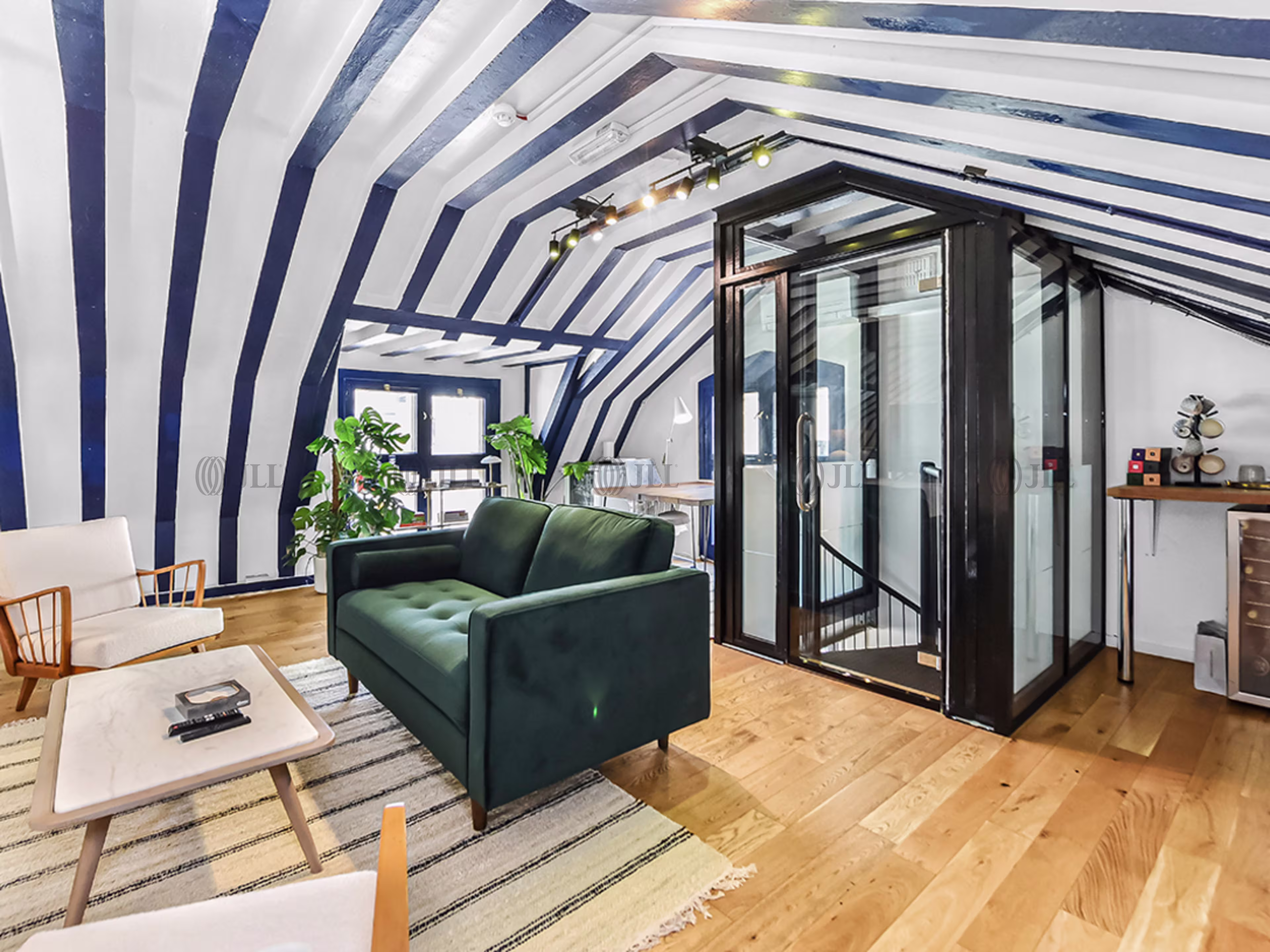 70-71 Wells Street by Curated Offices