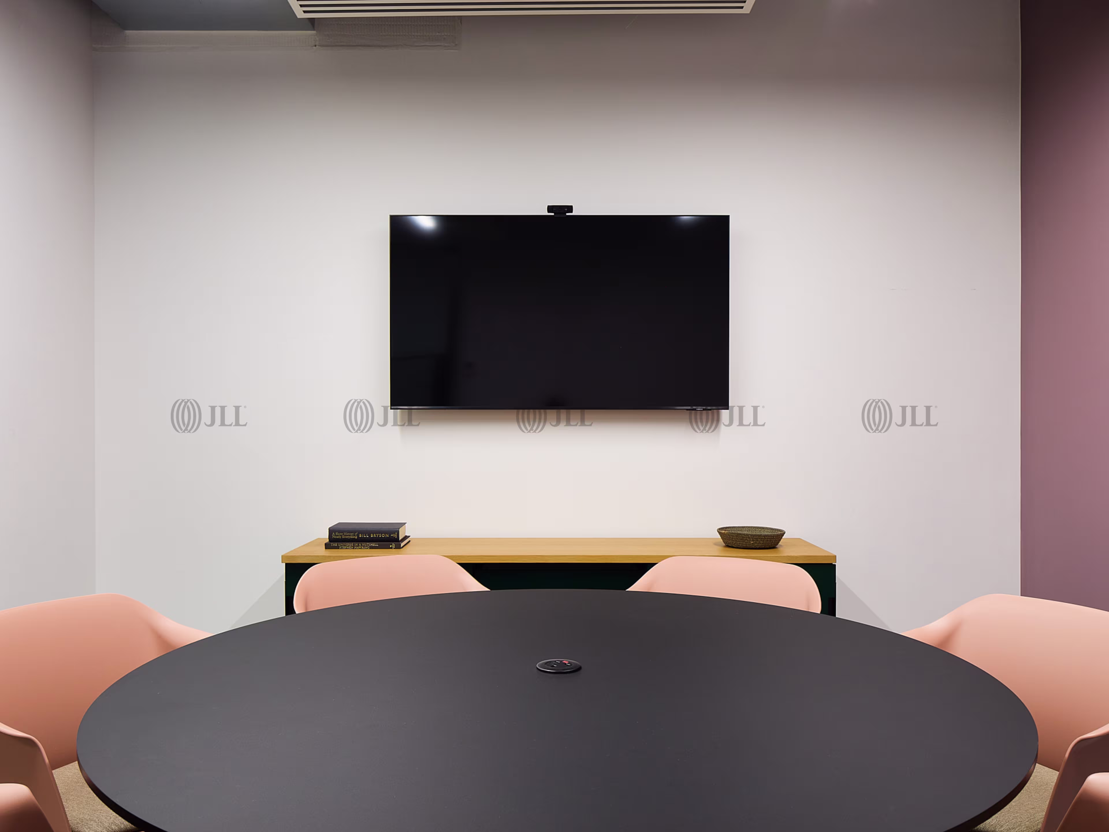 HubHub: Worship Square