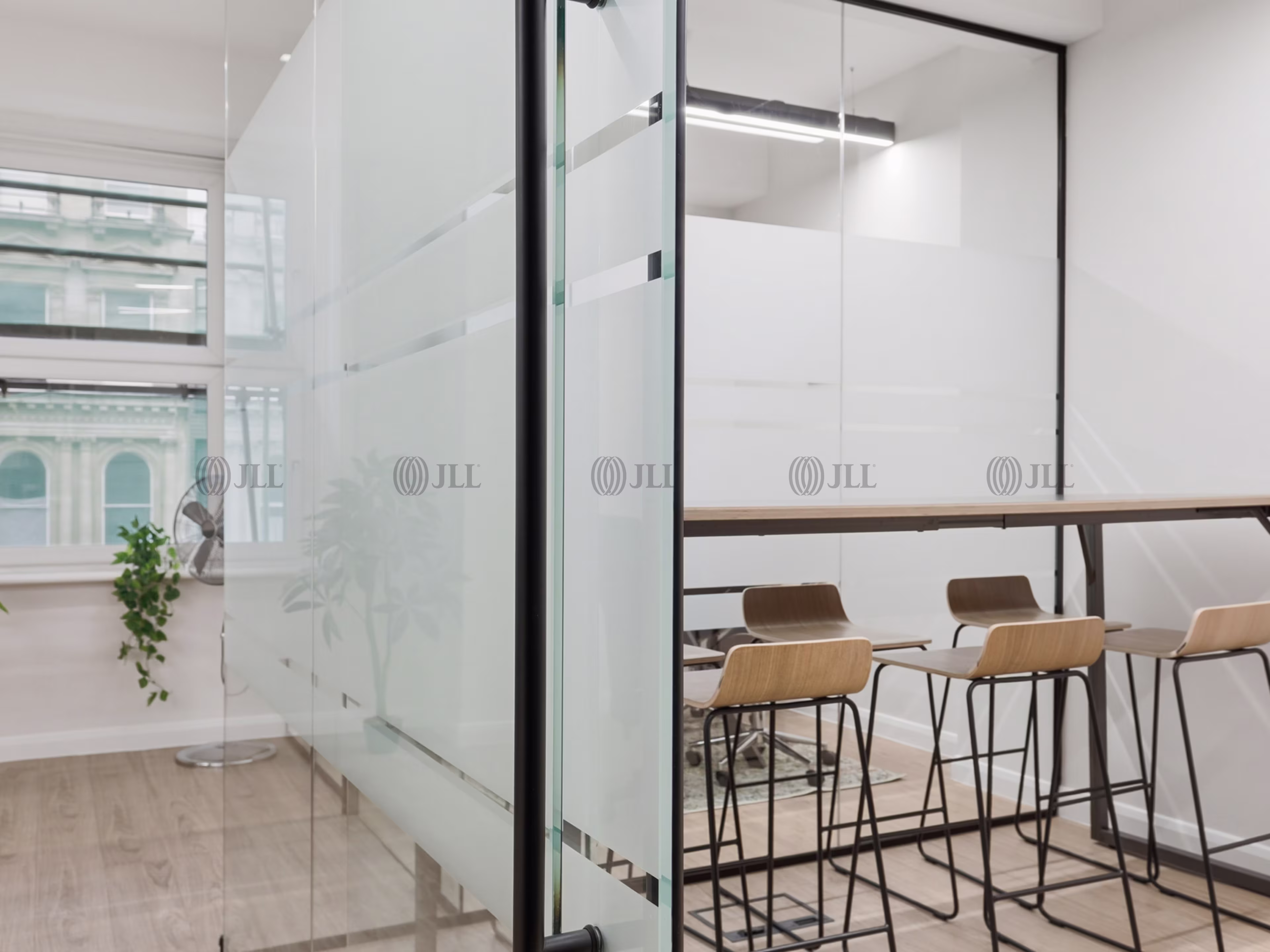 1A Redchurch Street