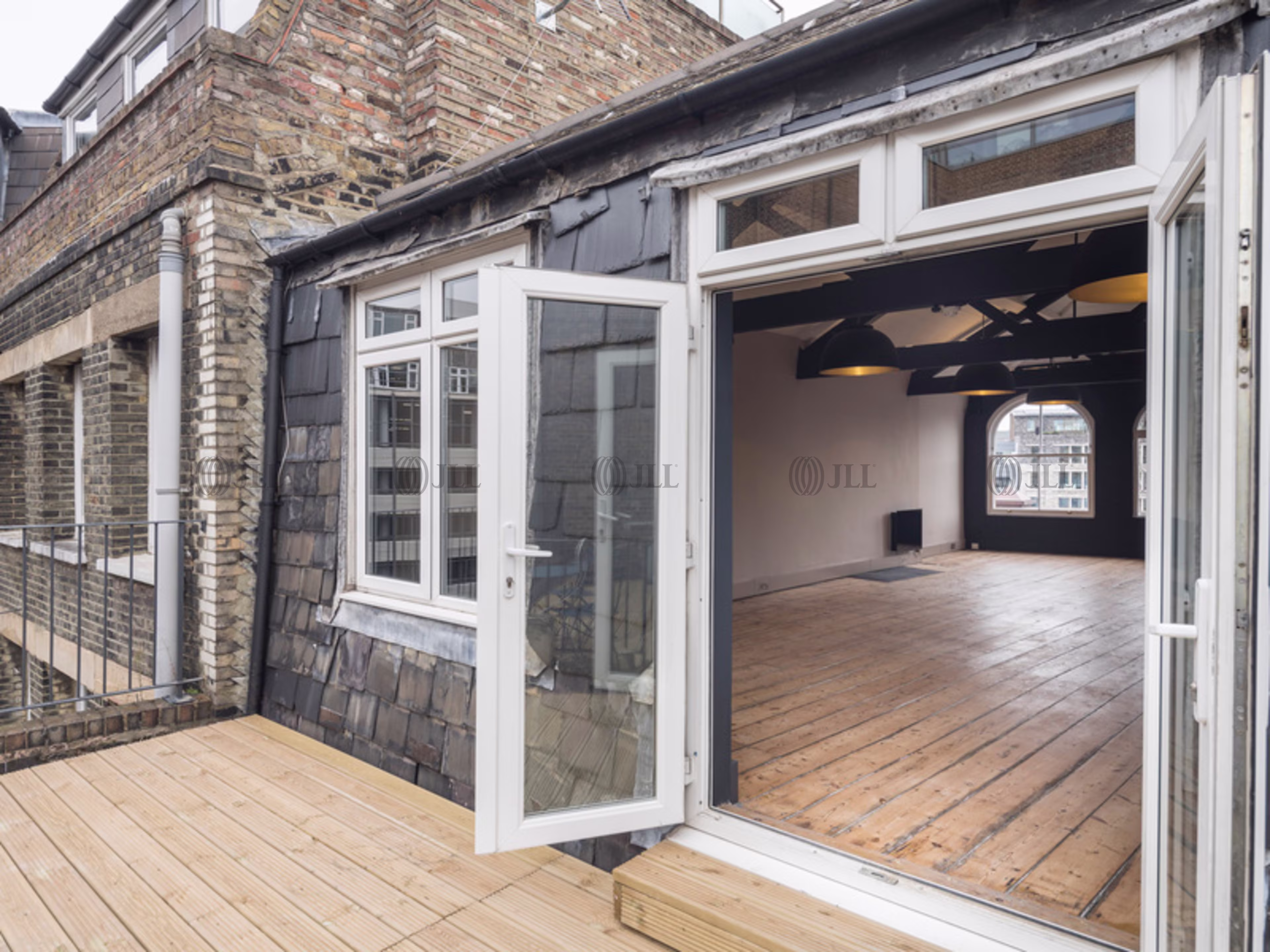 67 Farringdon Road