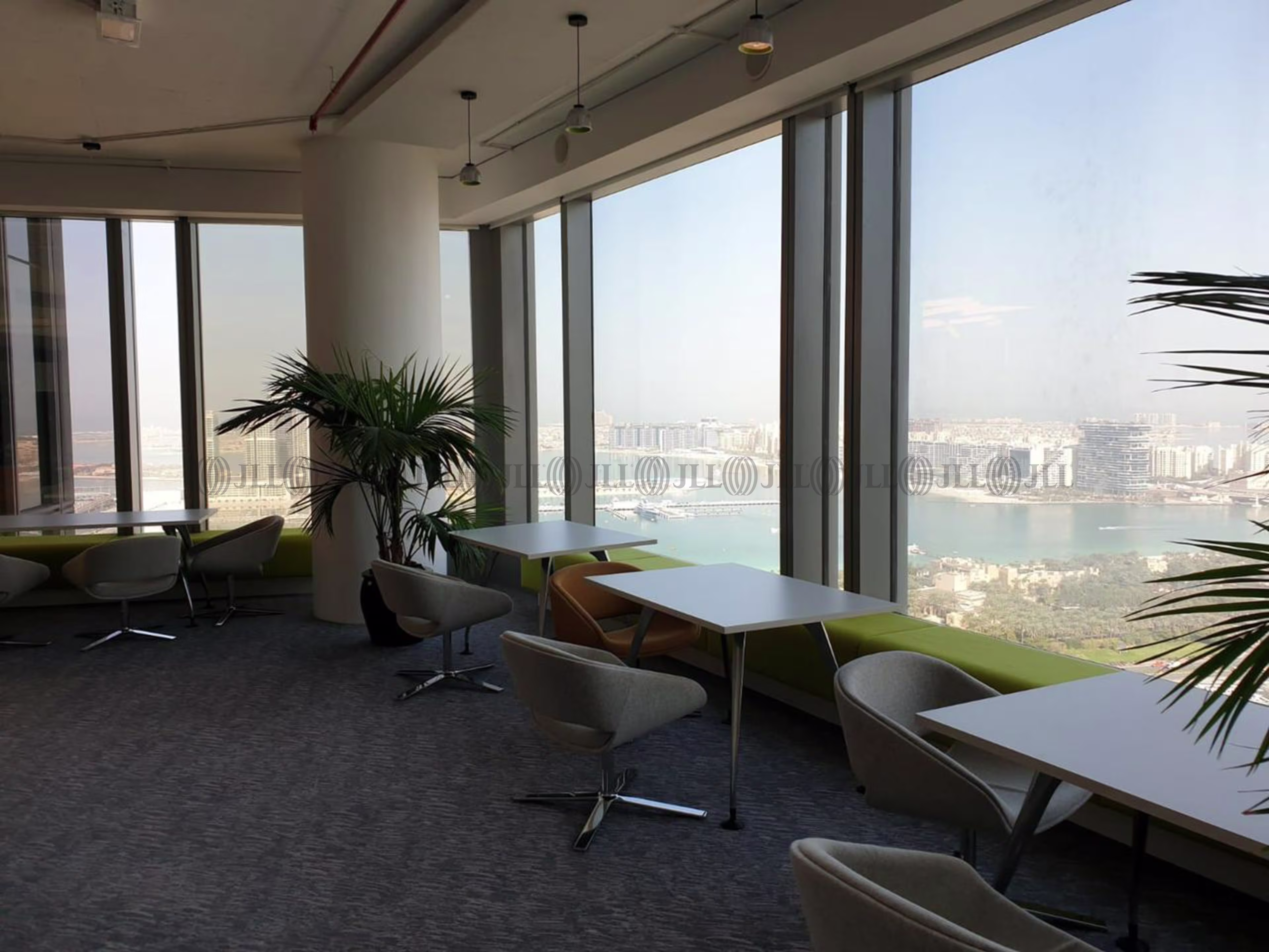 Media One Tower