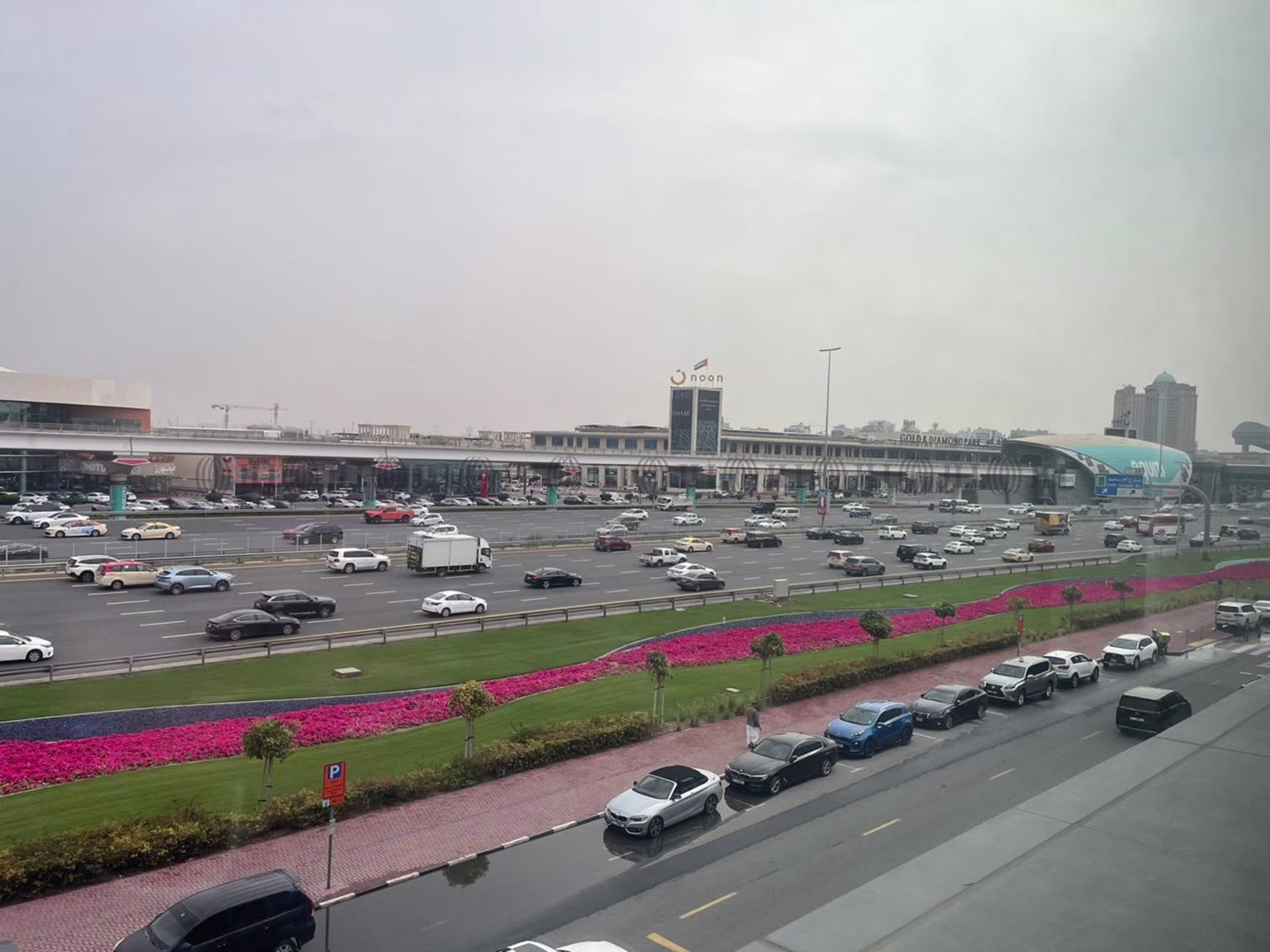 Eiffel 2 - Umm Al Sheif