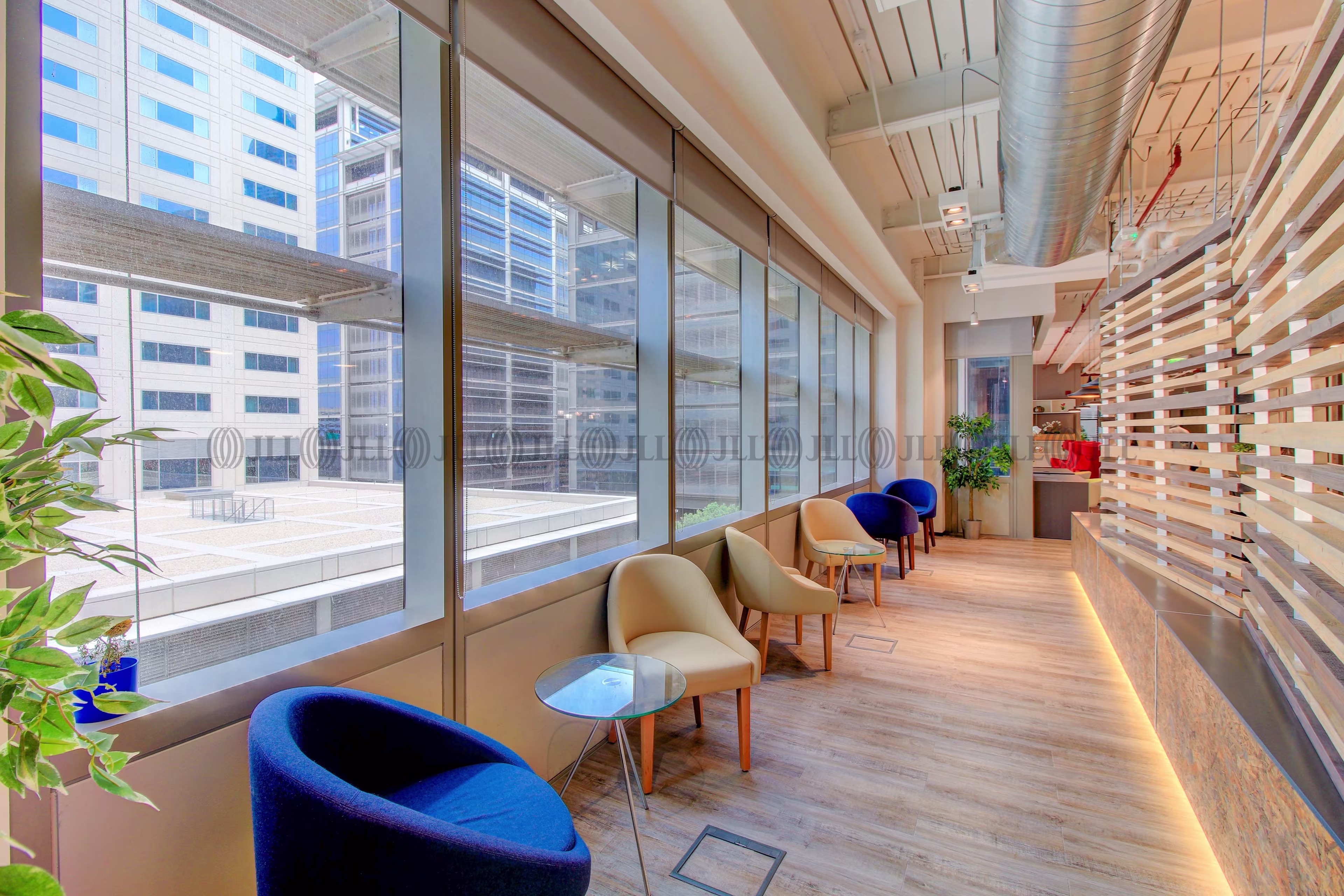 Serviced Offices, One Central