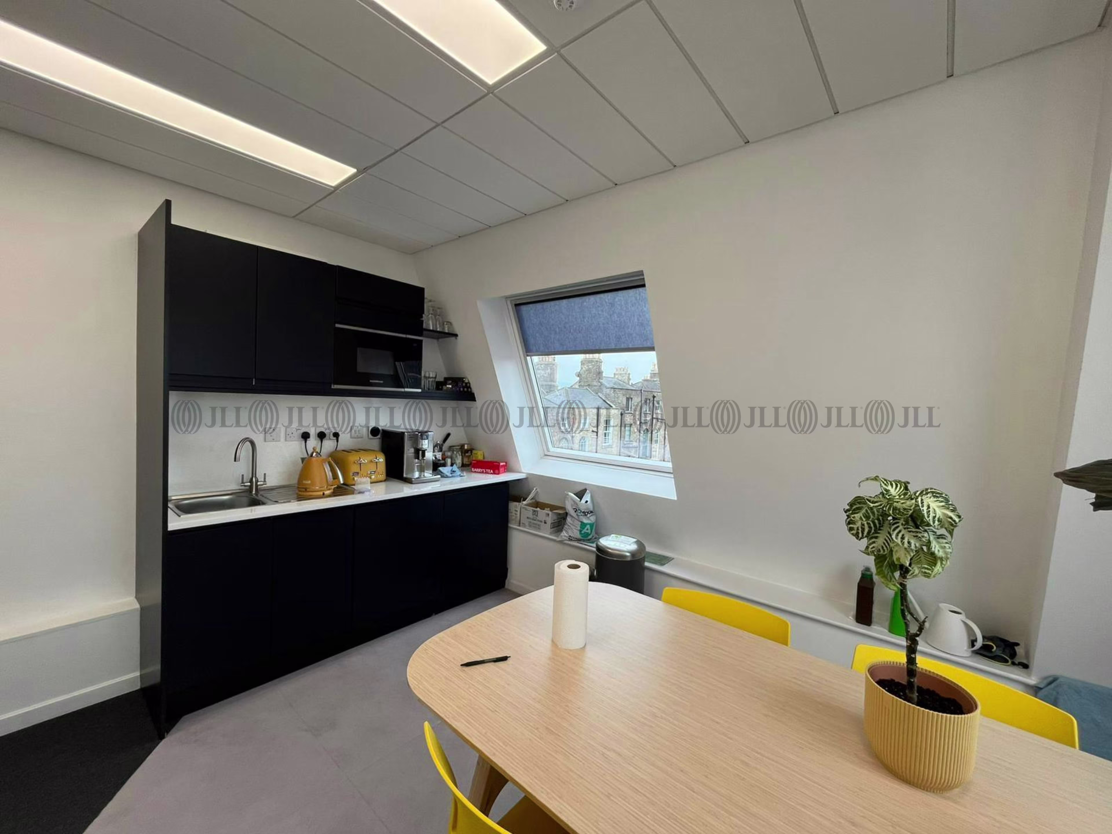 Mount Street Crescent