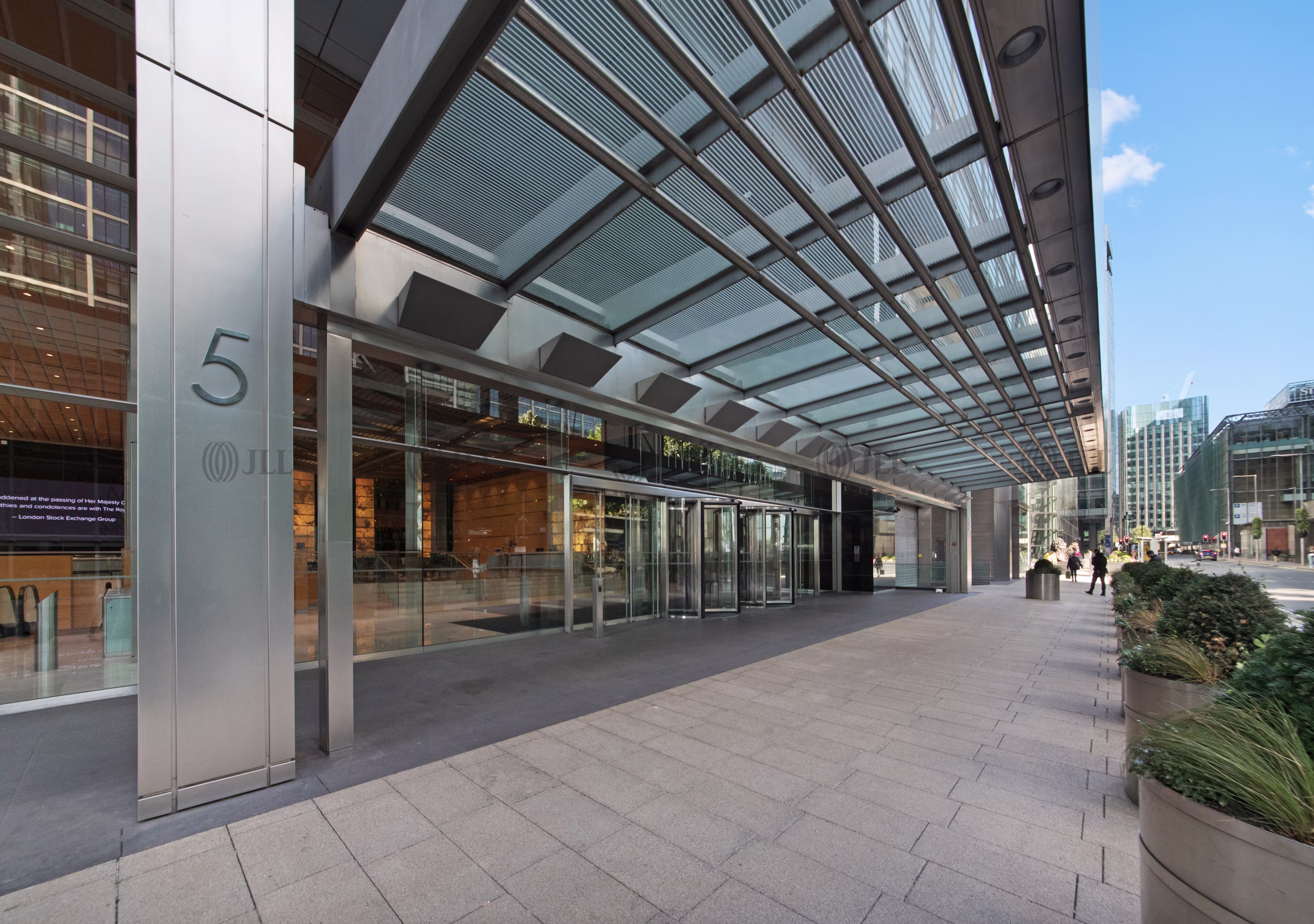 5 Canada Square