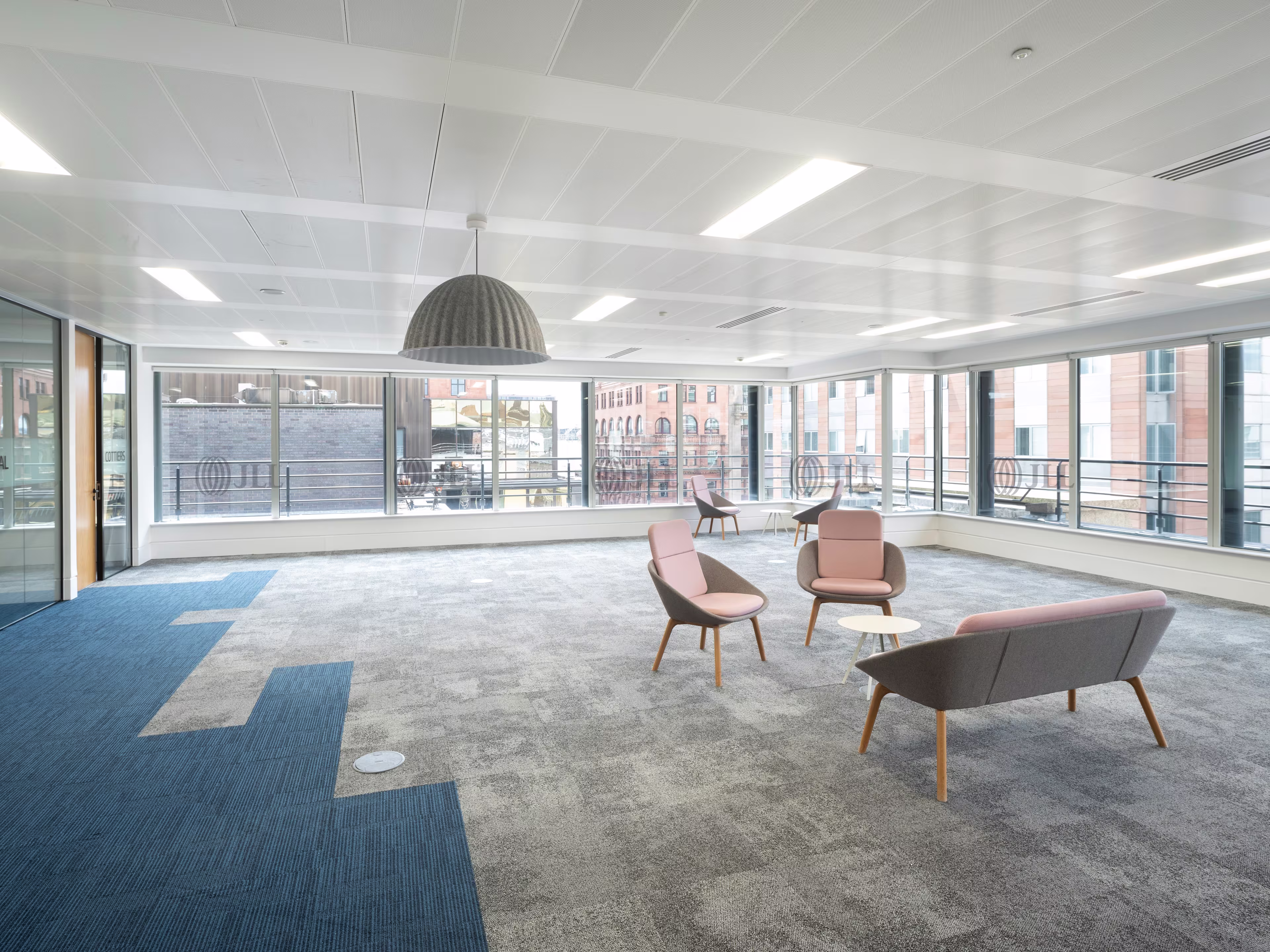 191 West George Street