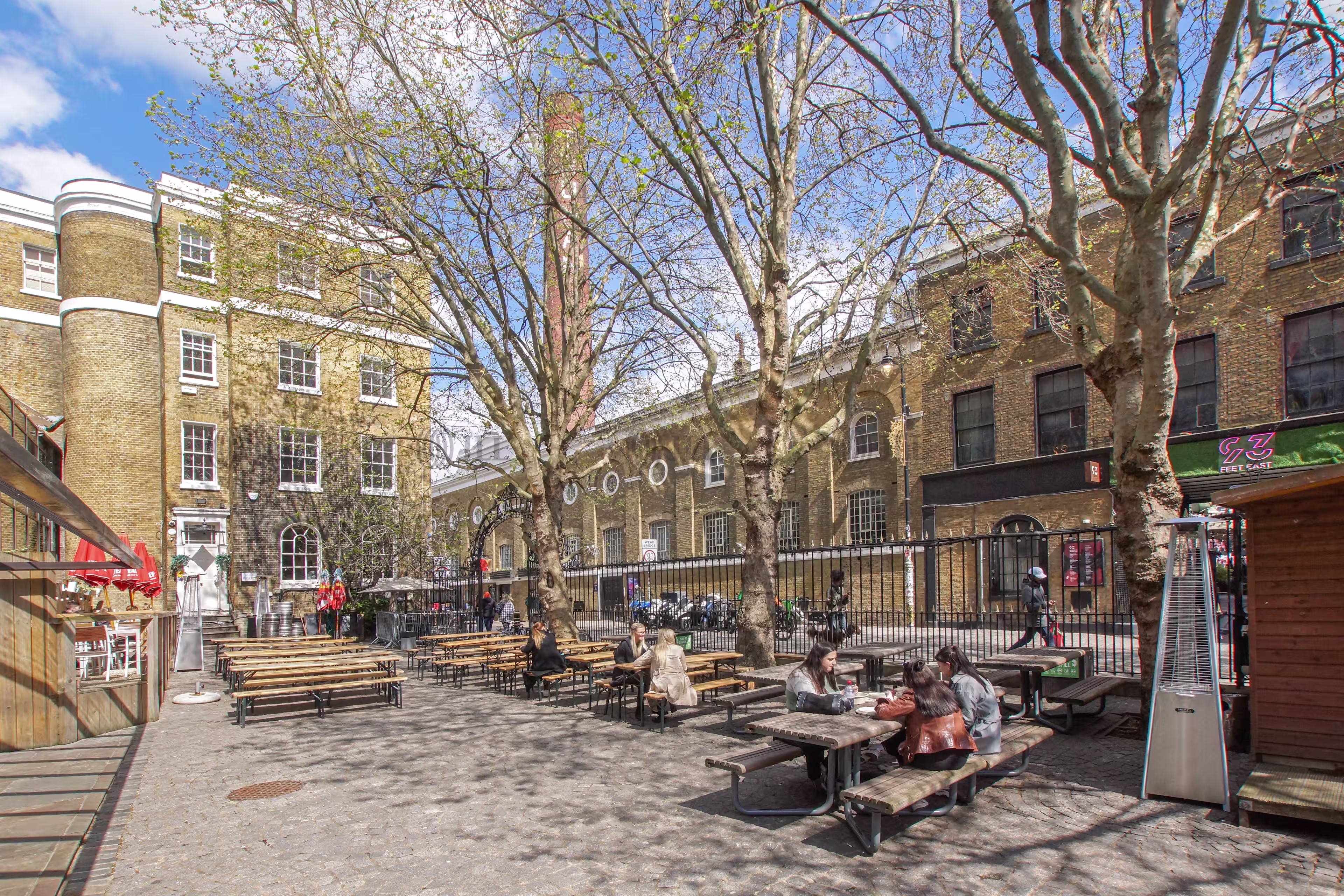 Dray Walk, The Old Truman Brewery