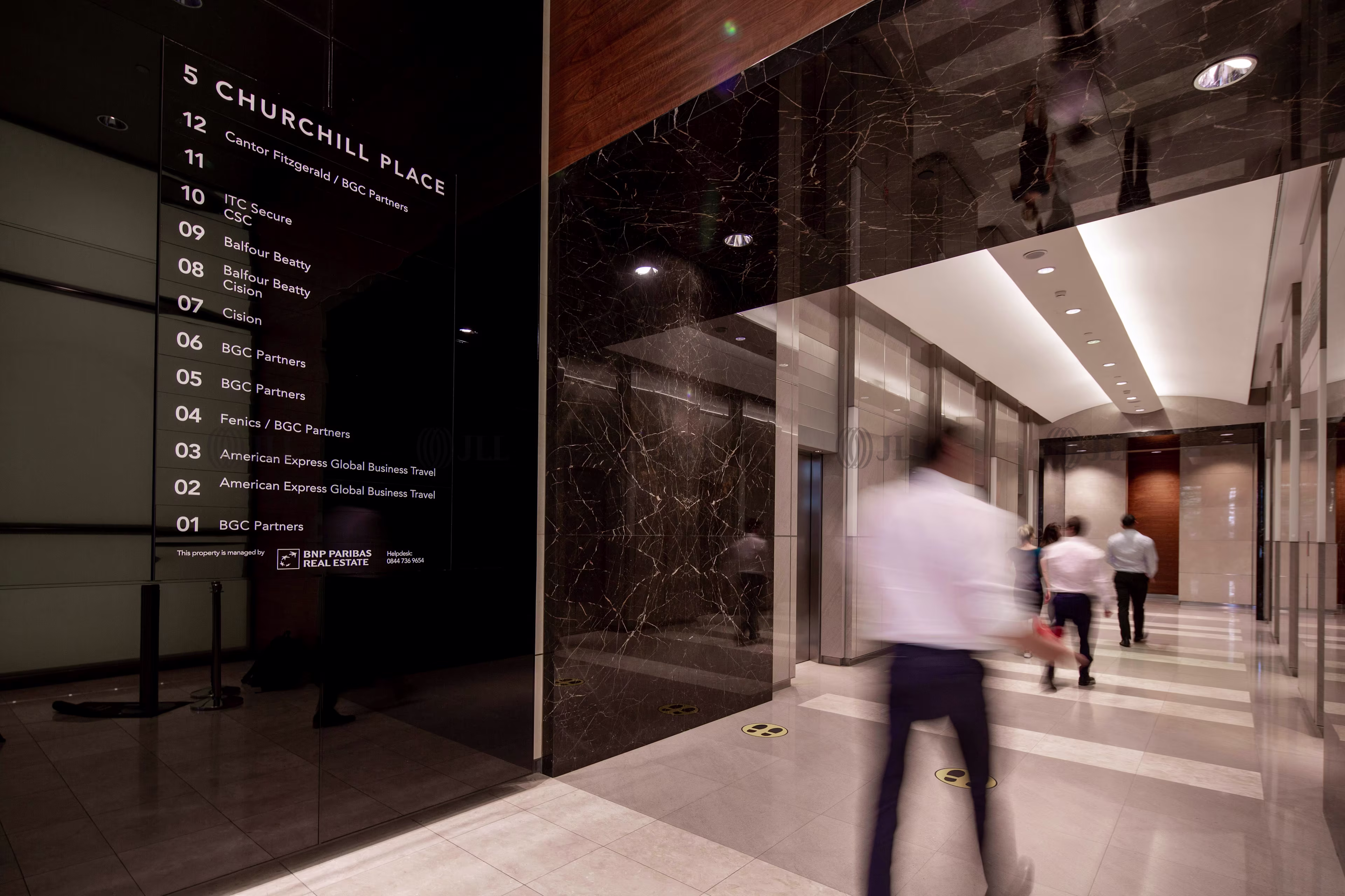 5 Churchill Place