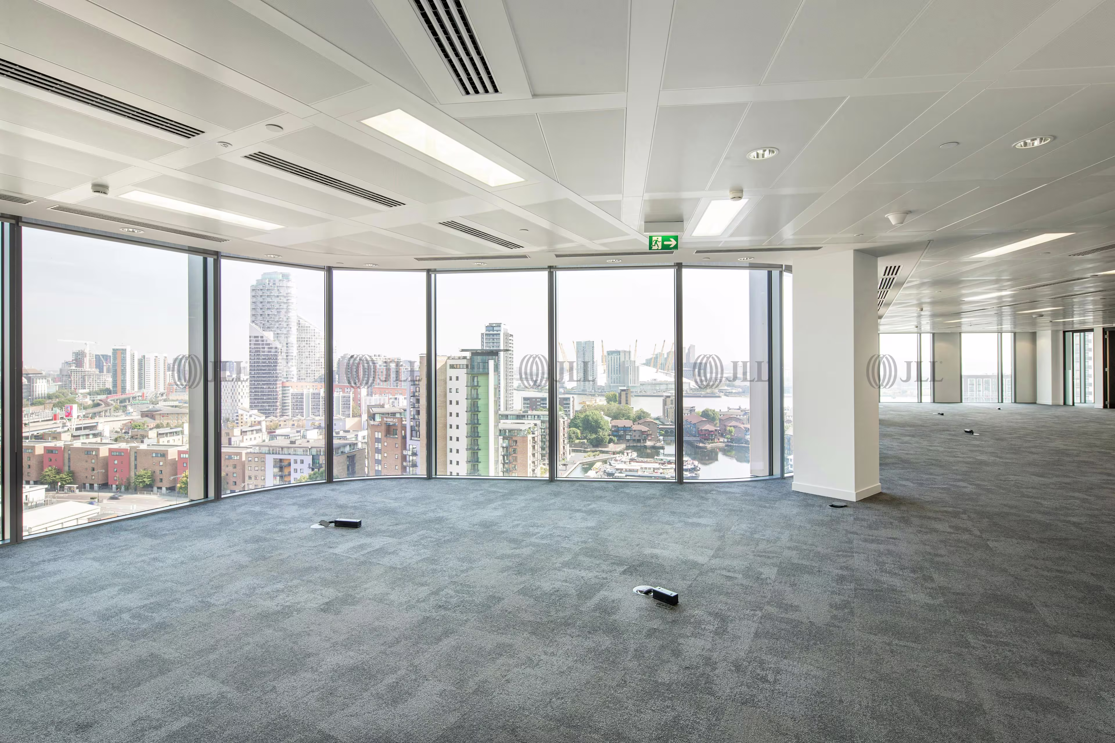 5 Churchill Place