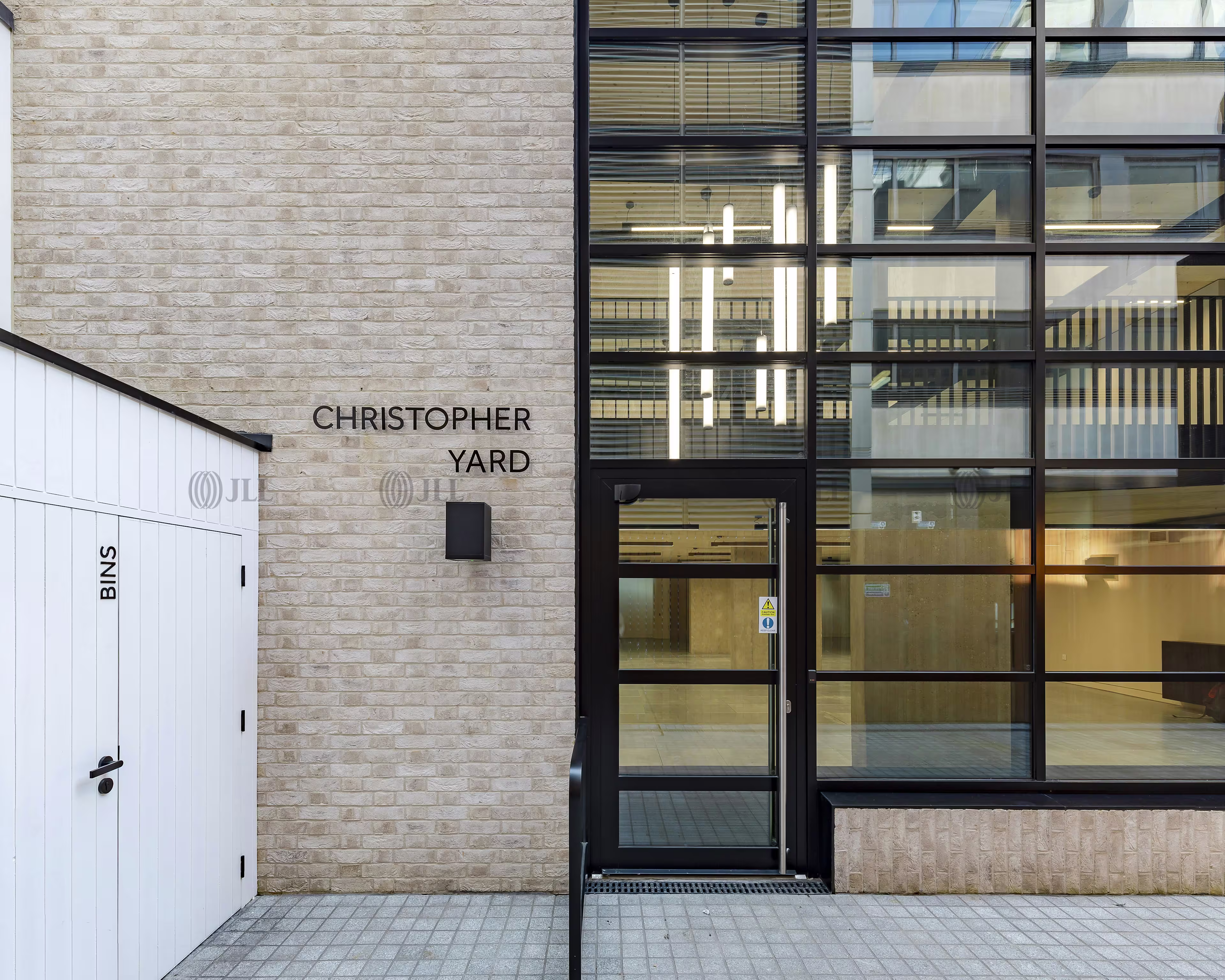 Christopher Yard, 67 Wilson Street