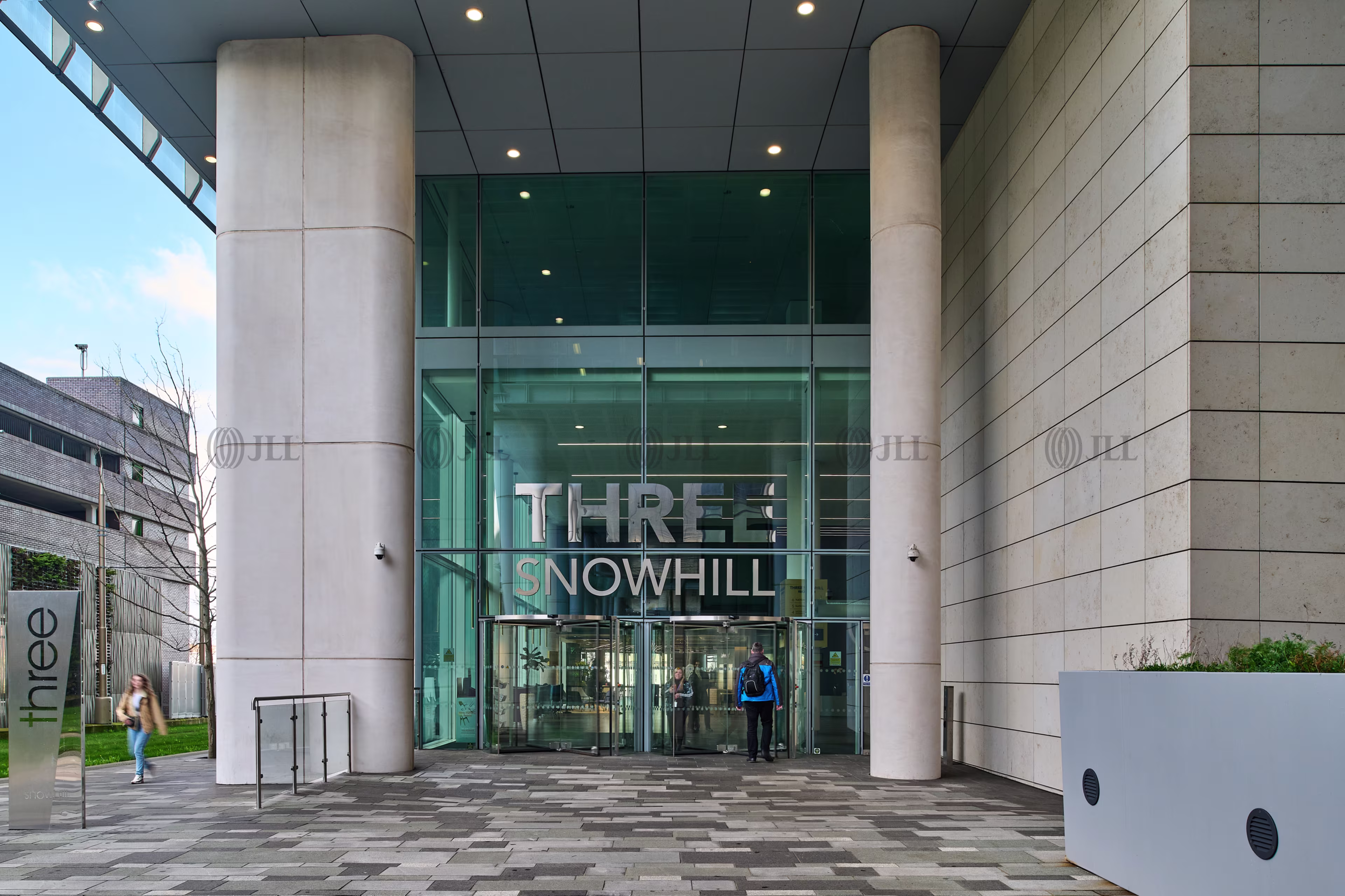 Three Snowhill