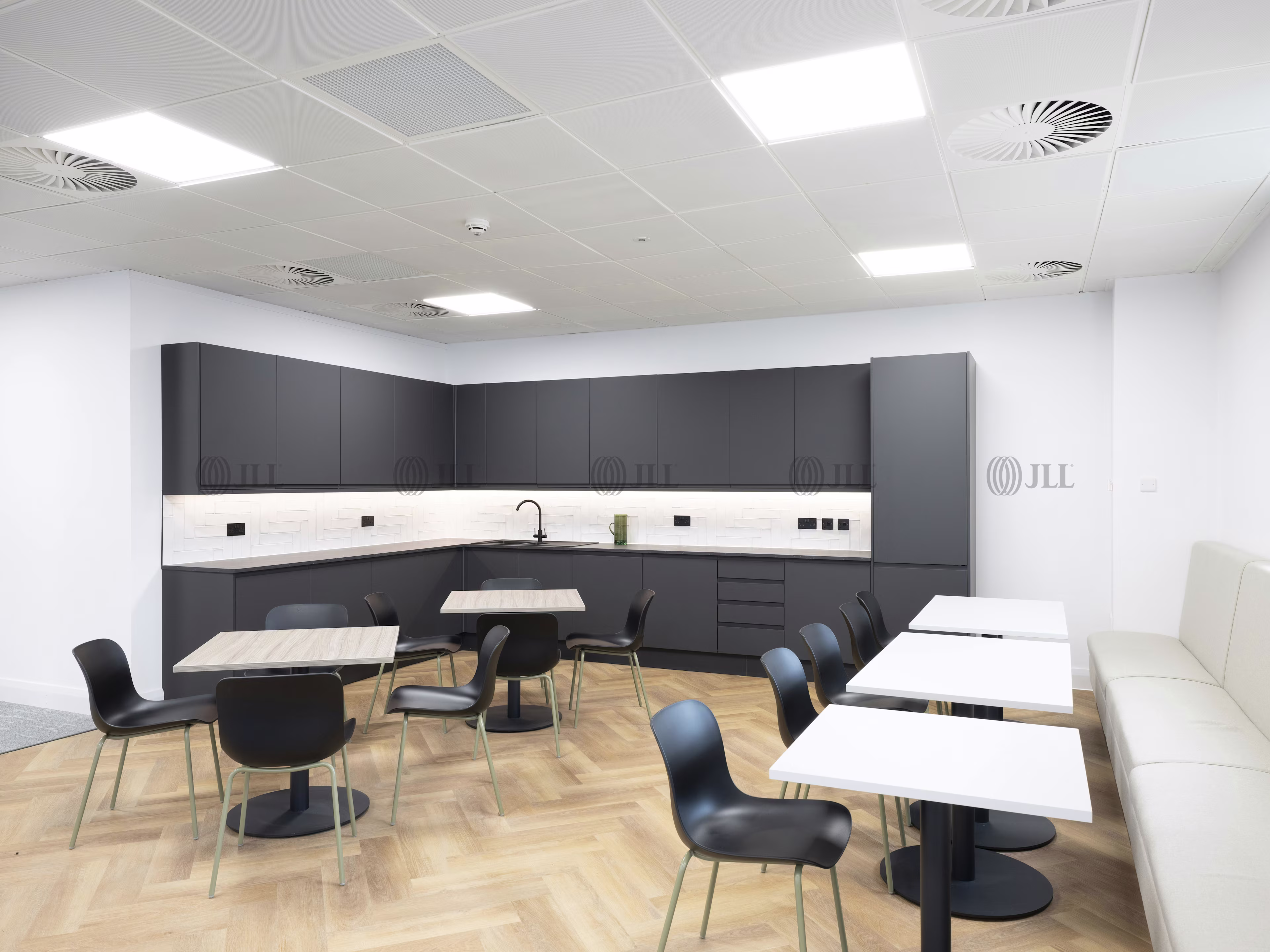 8 Nelson Mandela Place