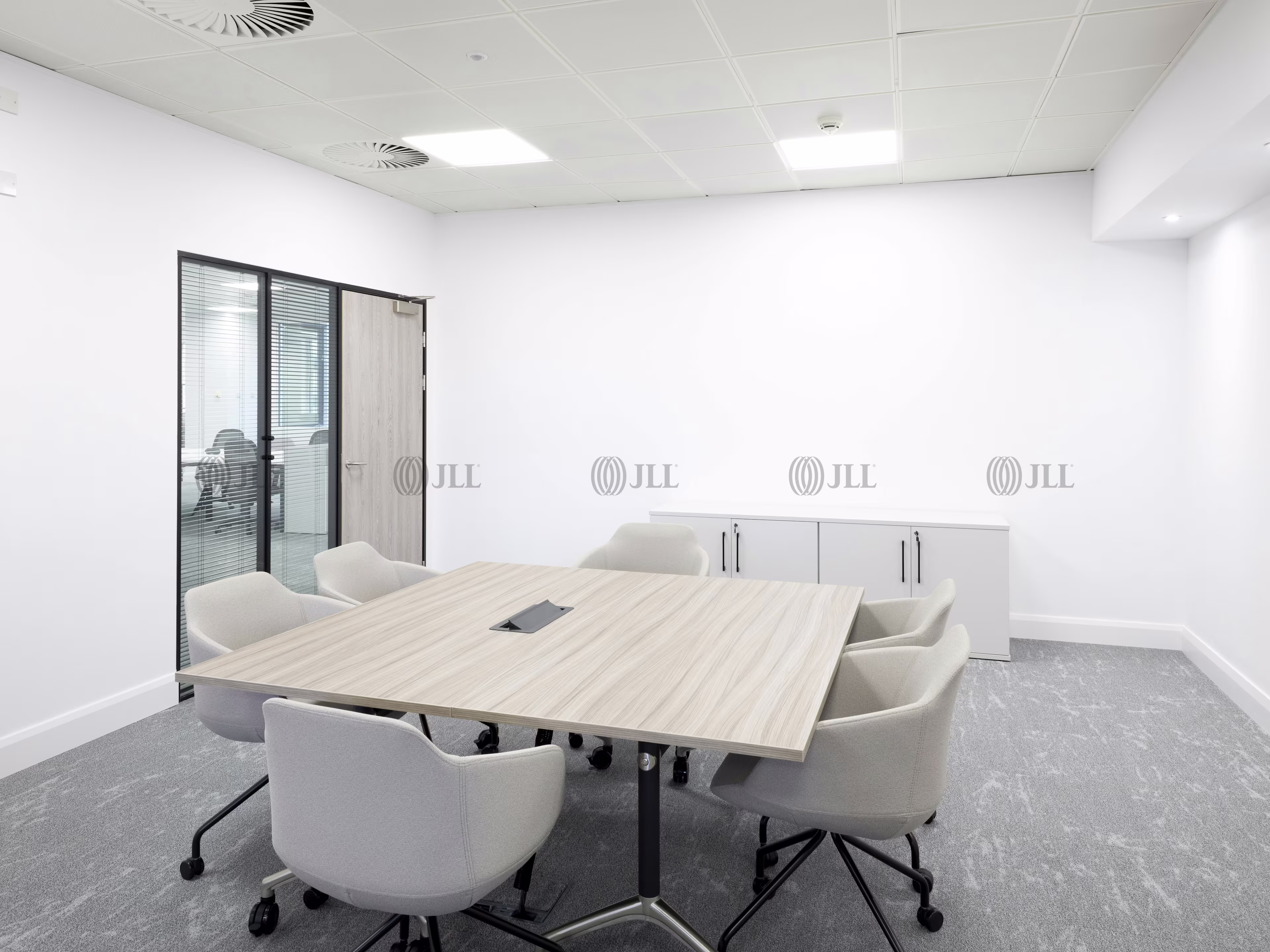 8 Nelson Mandela Place