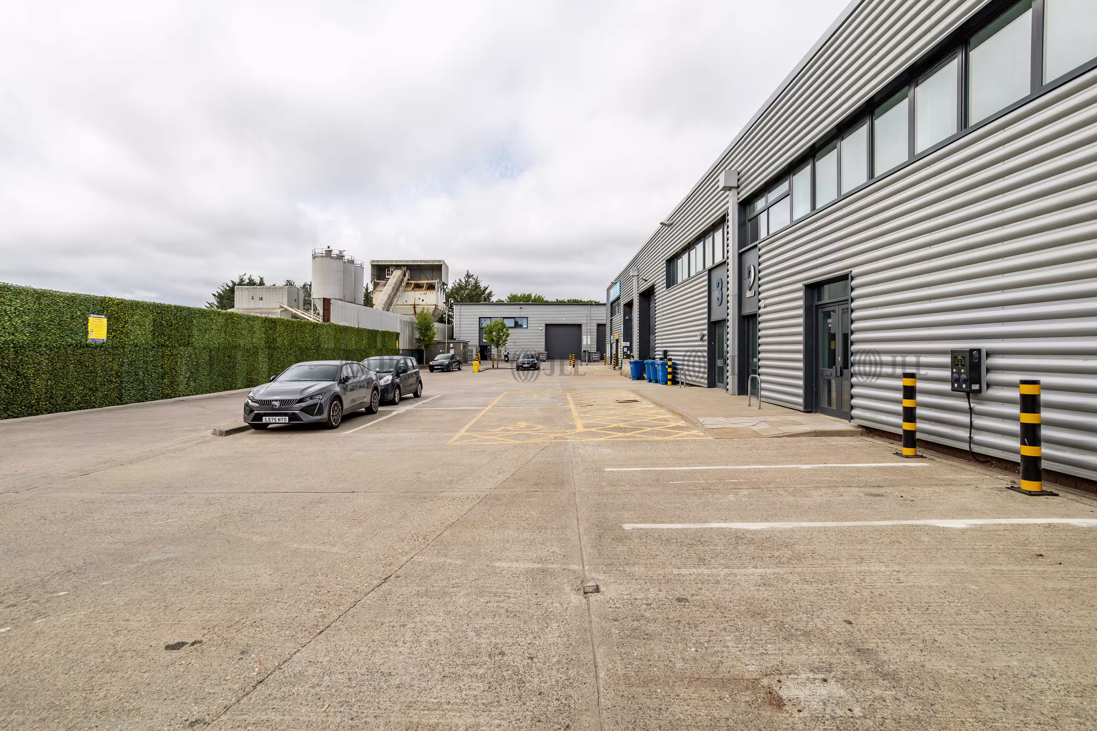 390 North Circular Road