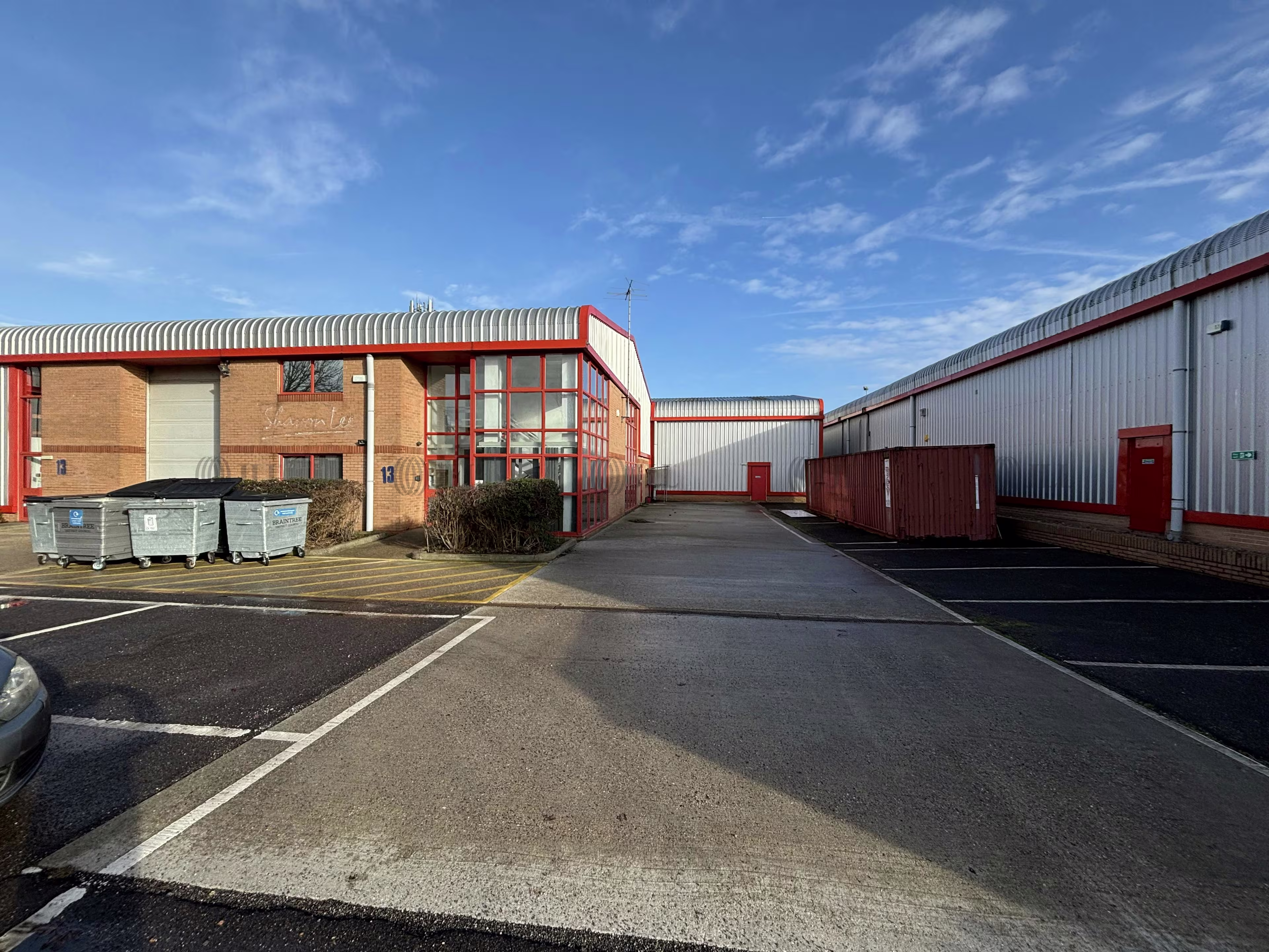 Finch Drive, Springwood Industrial Estate