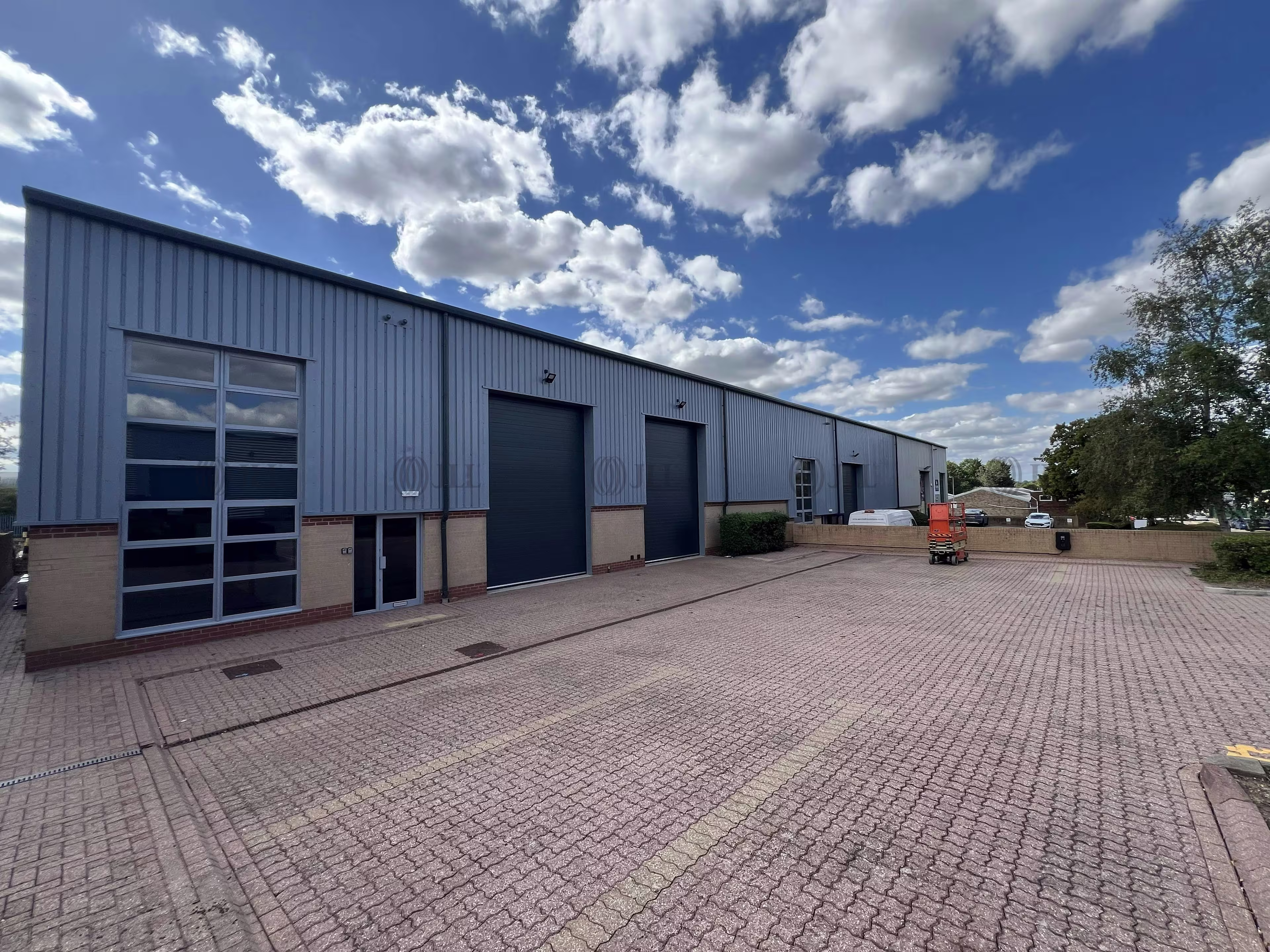 Unit 40, Raynham Road