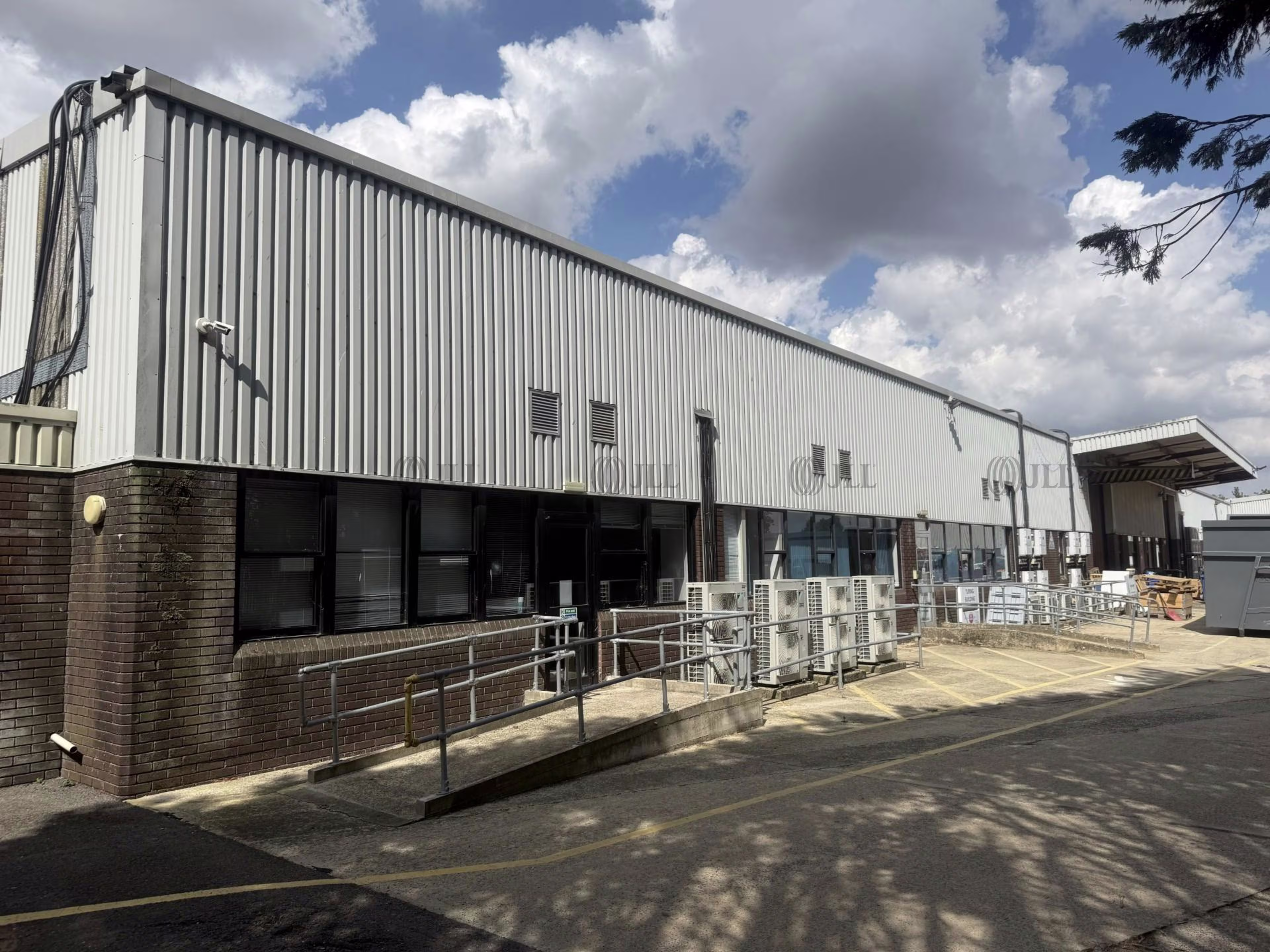 Langley Park, Avon Wy, Chippenham