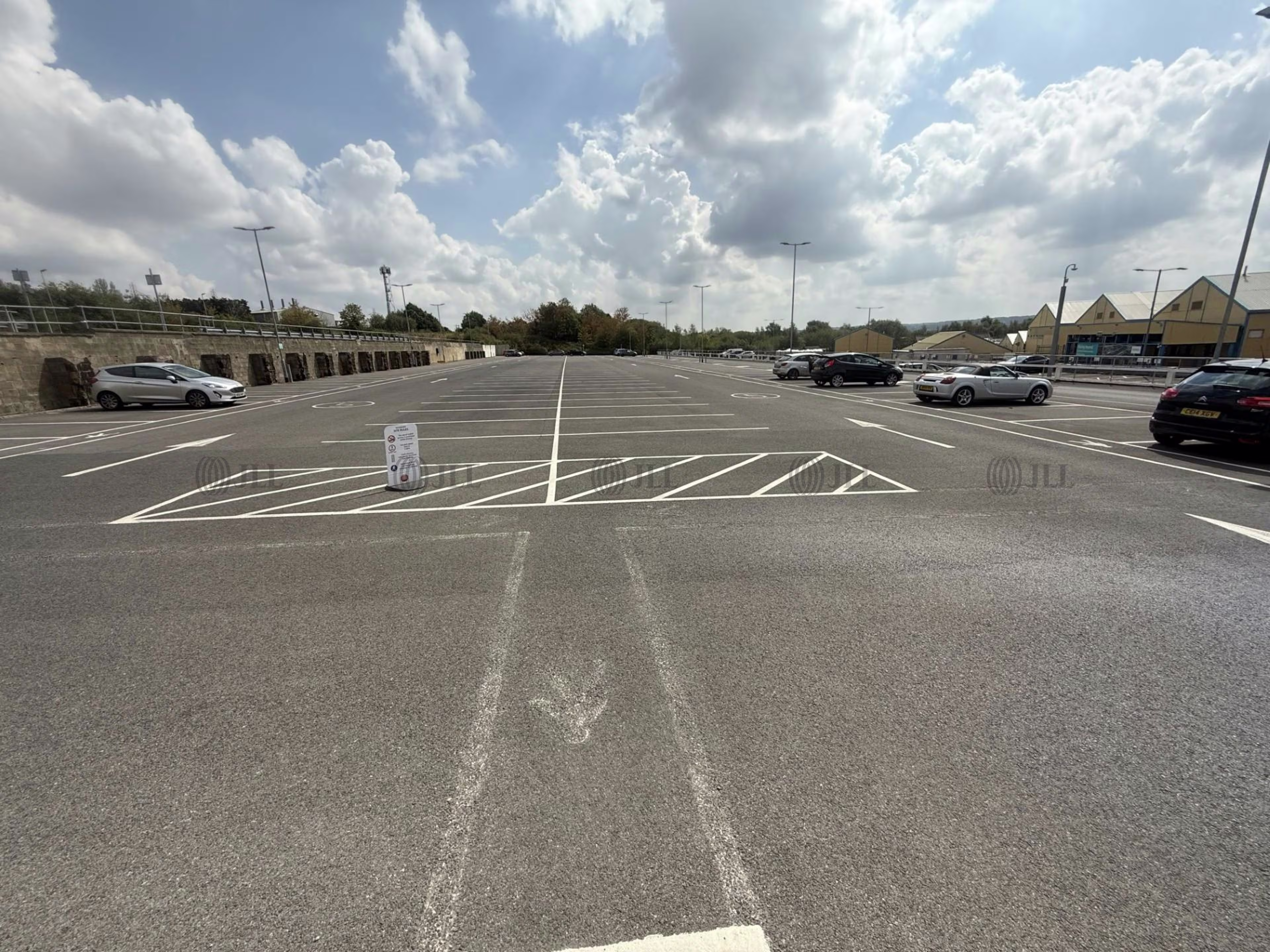 Langley Park Way, Chippenham