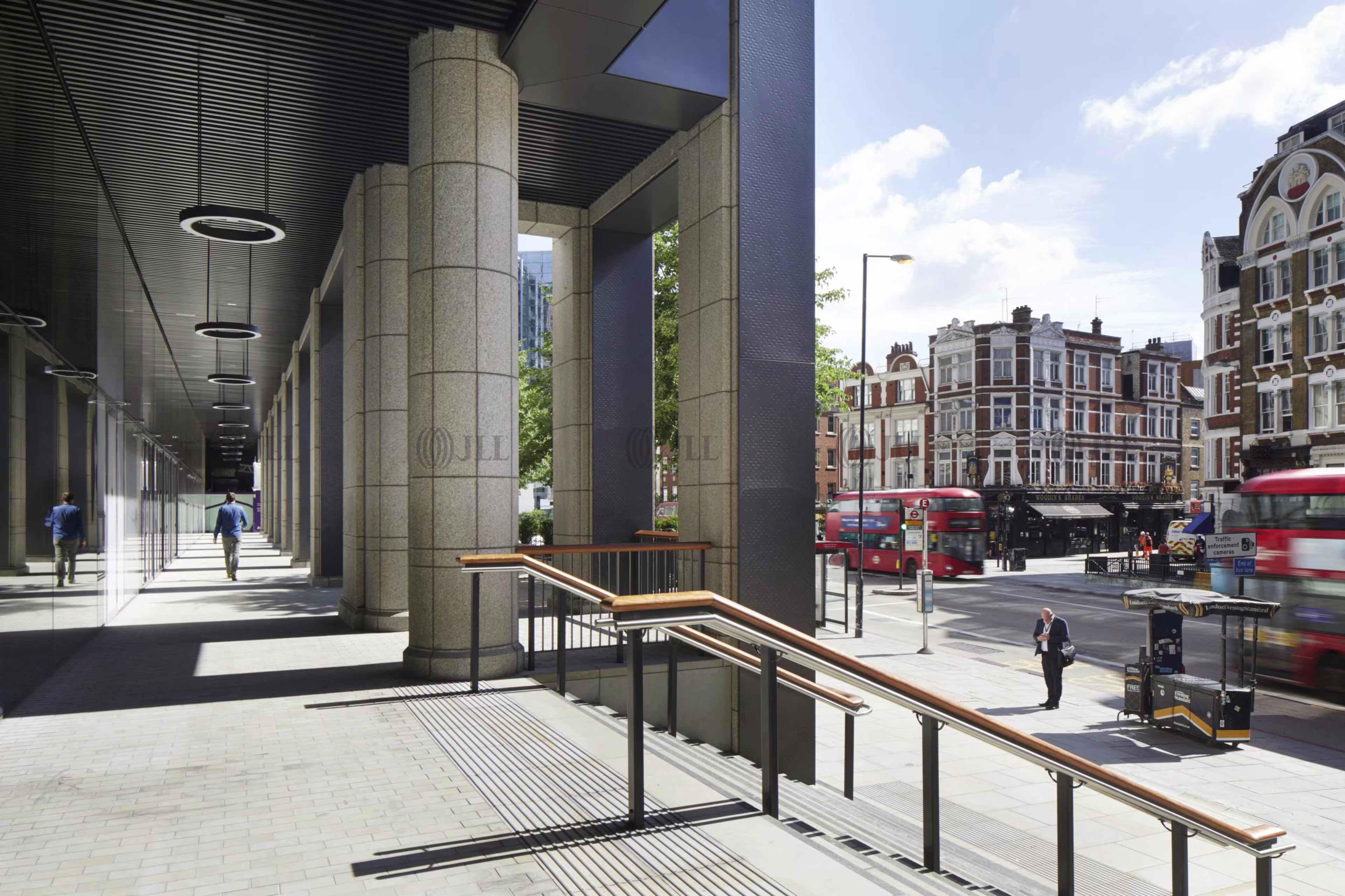 135 Bishopsgate