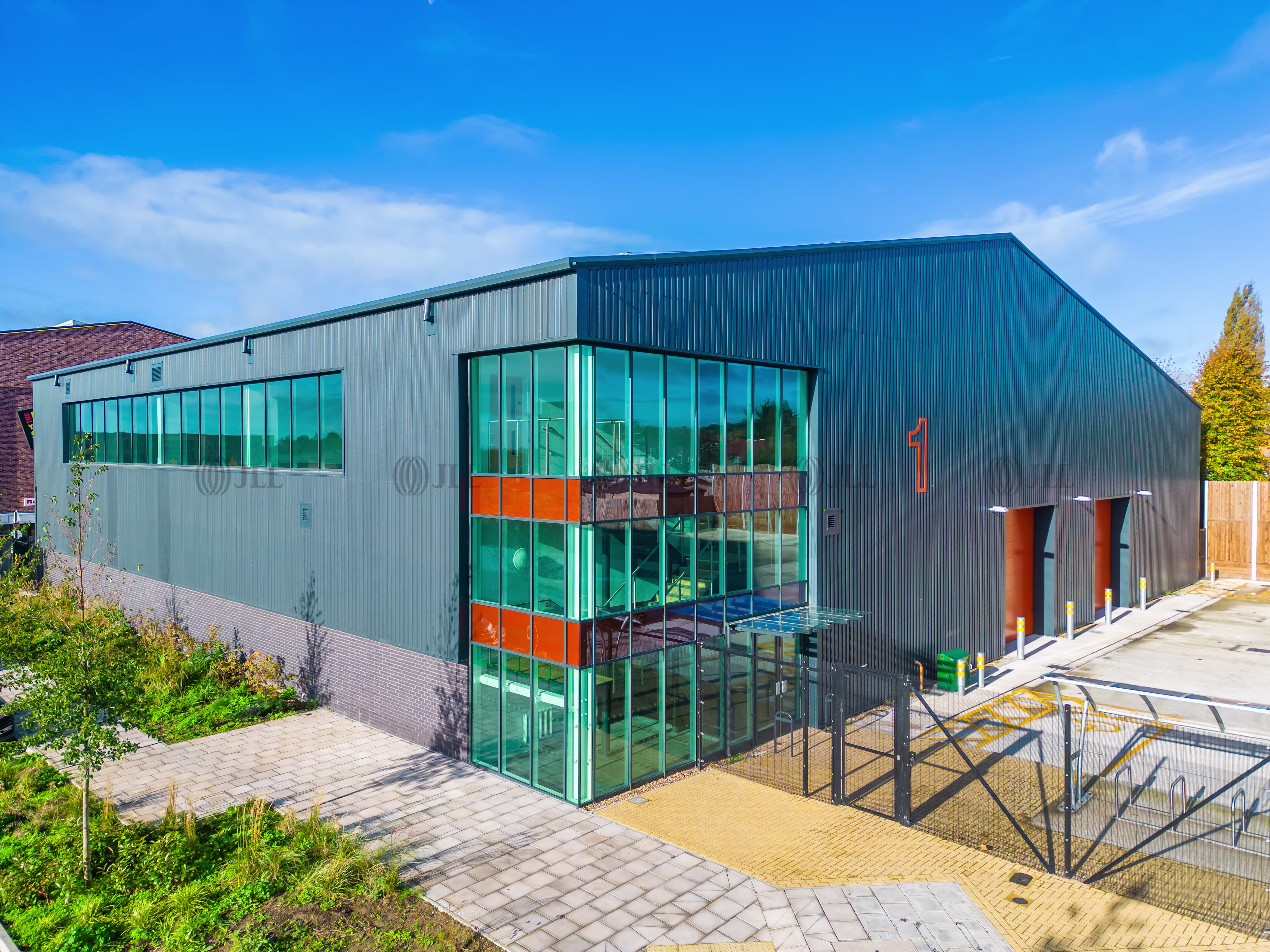 Unit 3, Eastman Edge