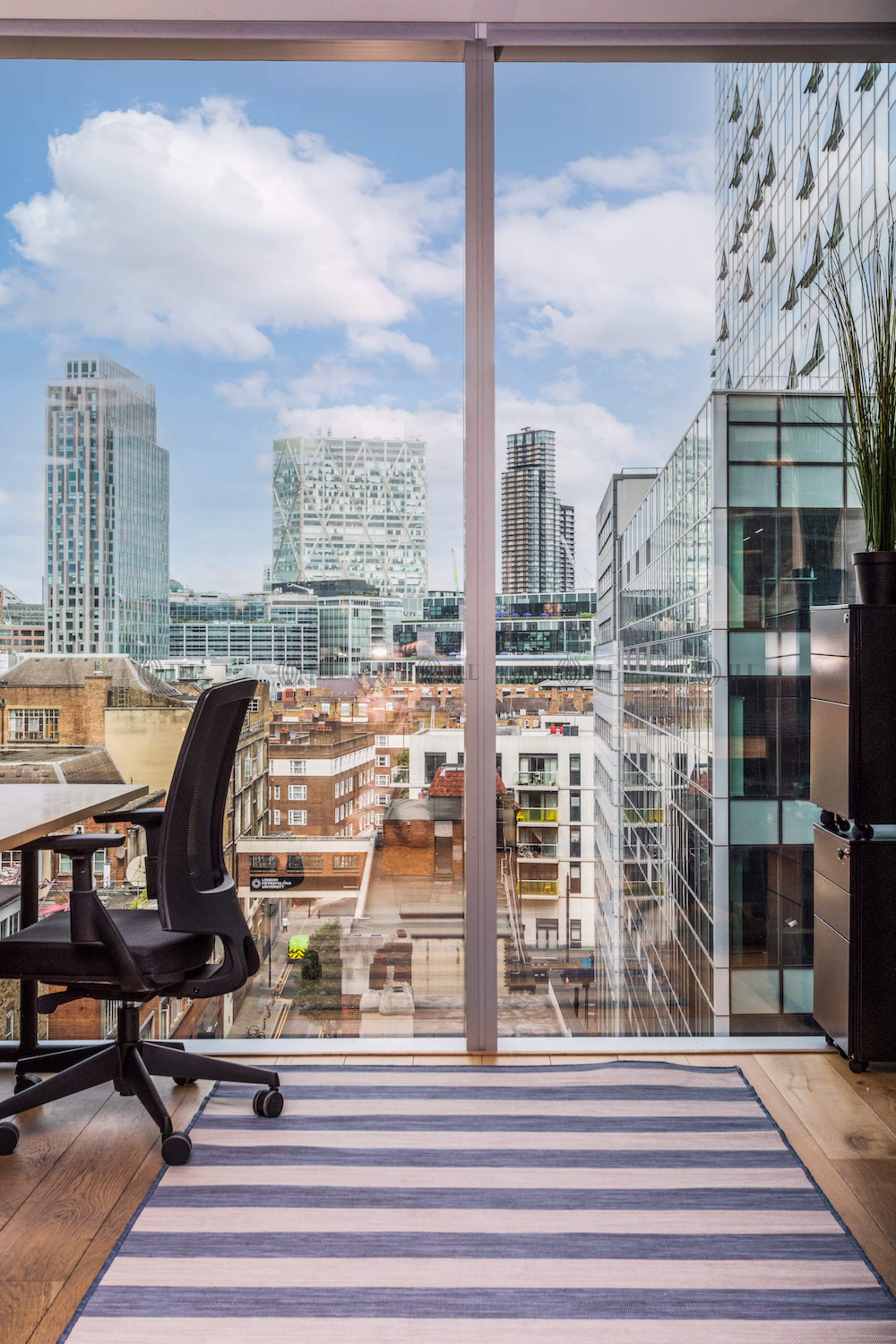 Leman Street