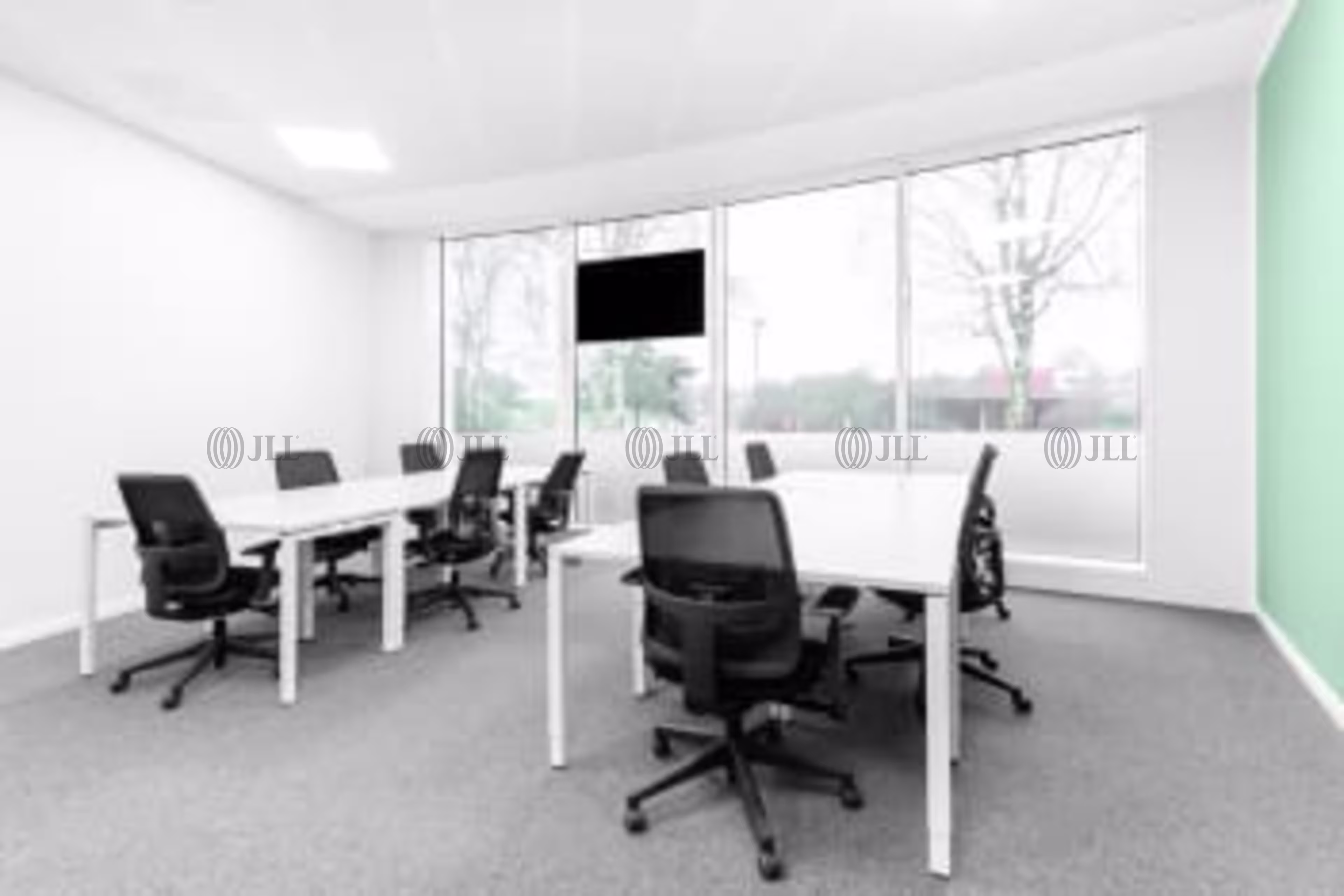 18 Guildford Business Park Road