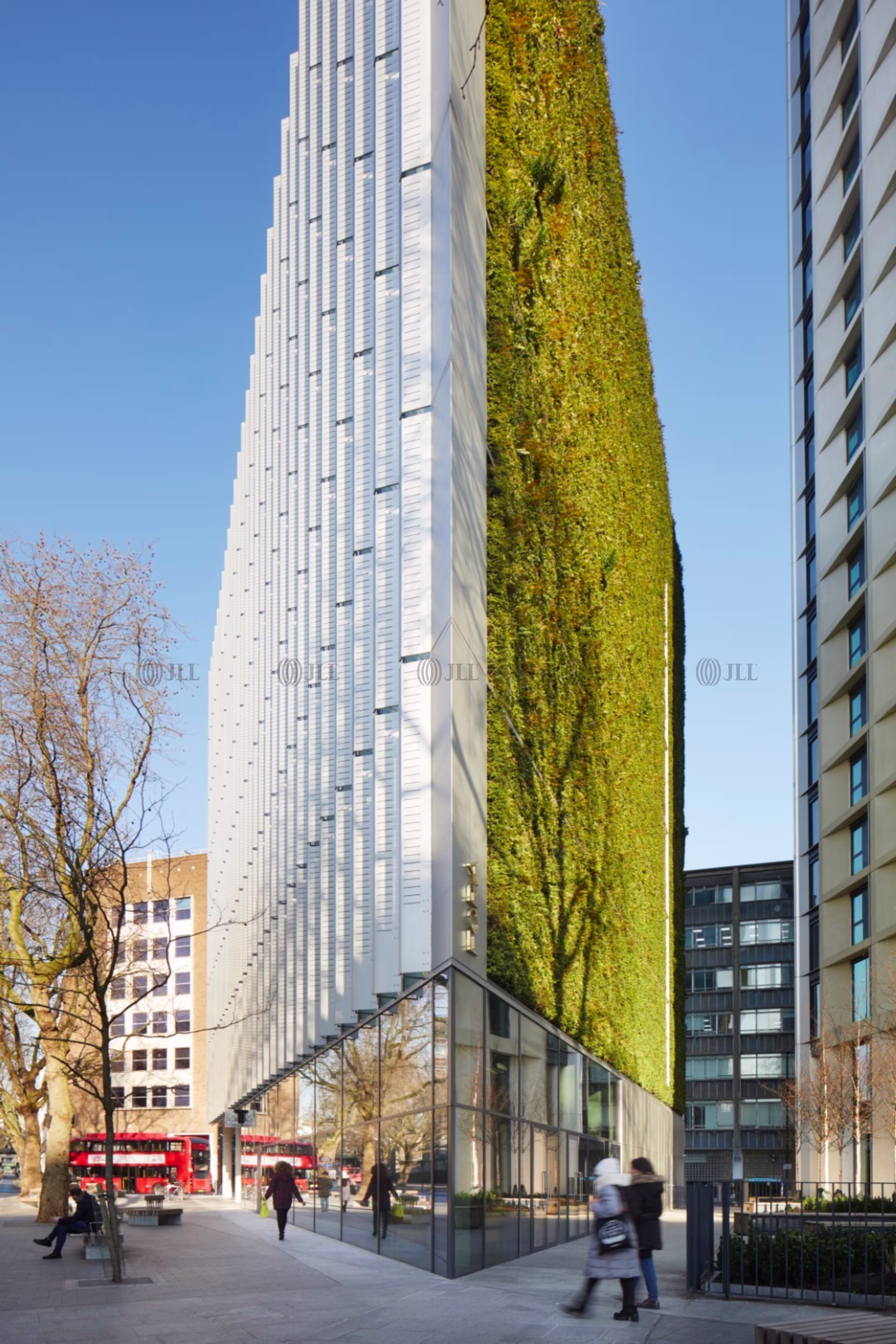 Southwark Bridge Road