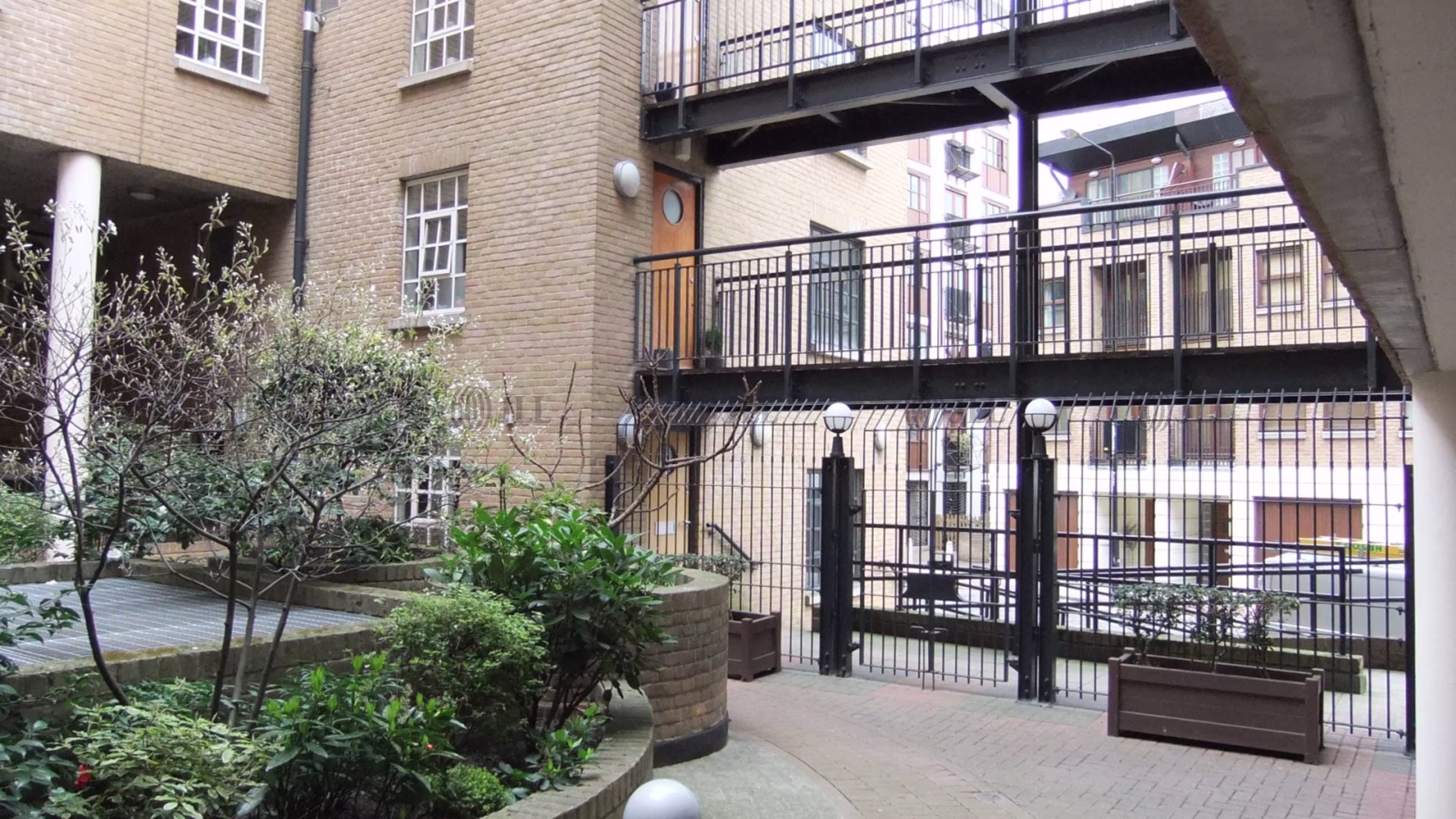 61 Wapping Wall