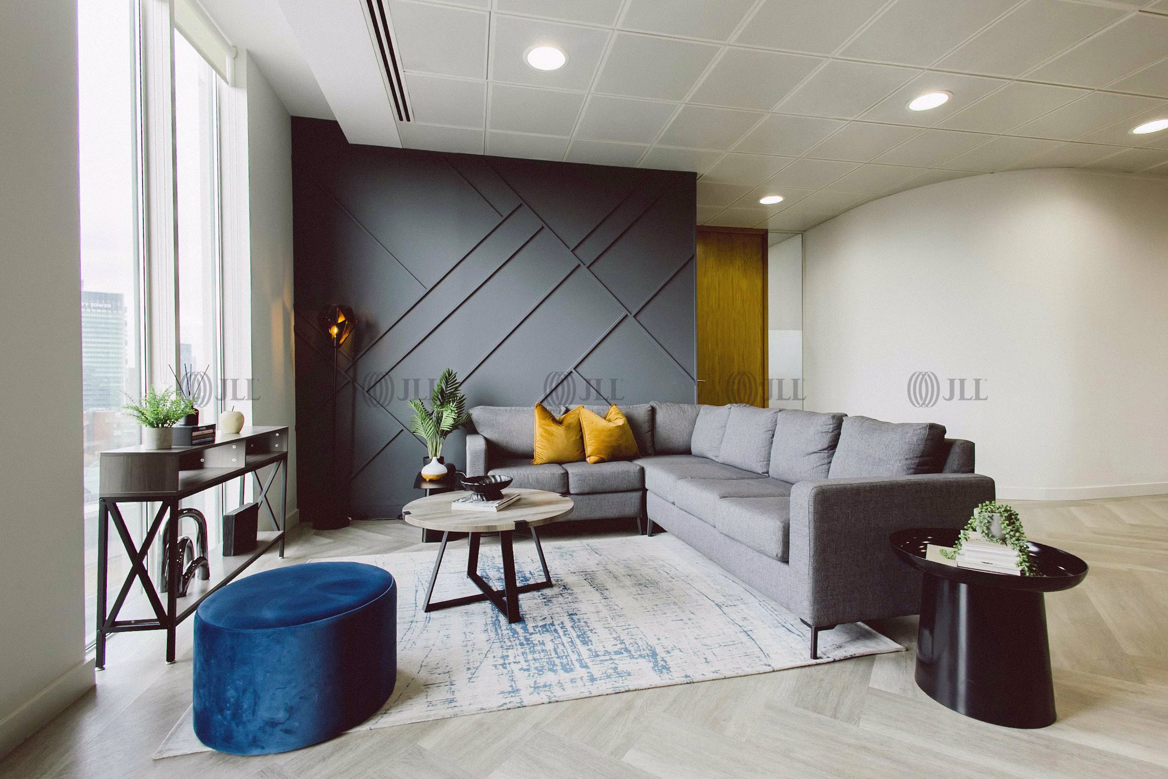 3 Piccadilly Place
