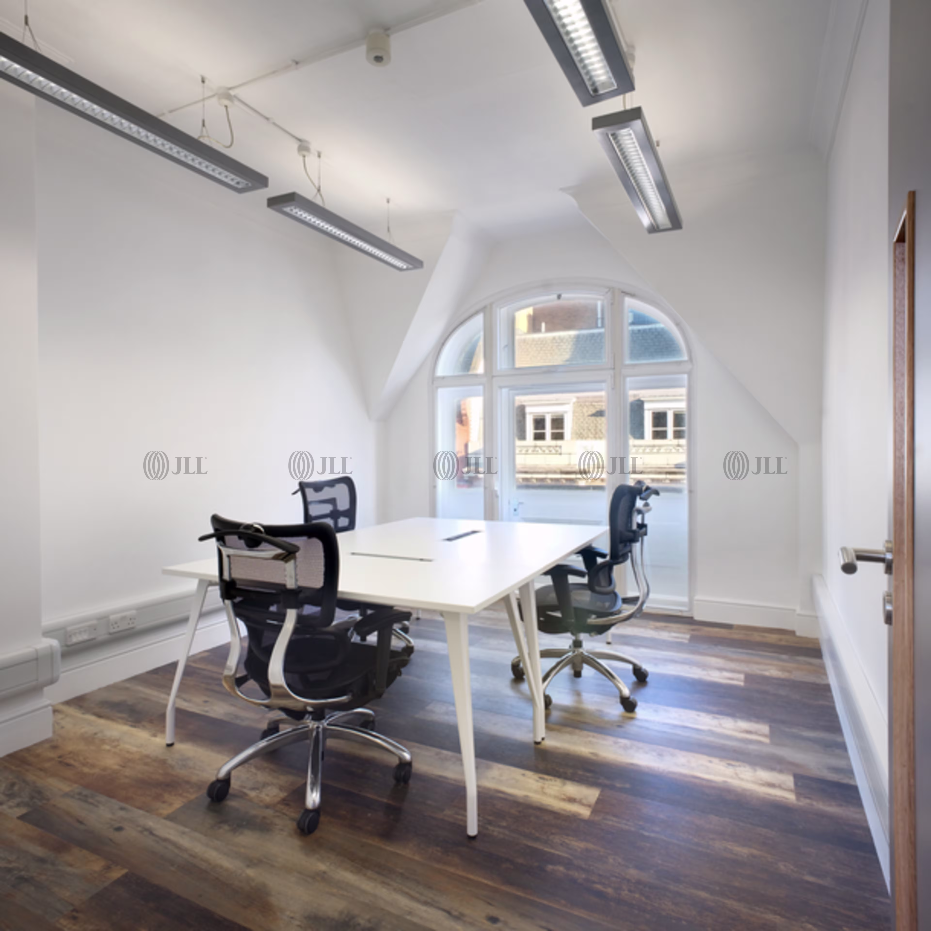 14 Hanover Square
