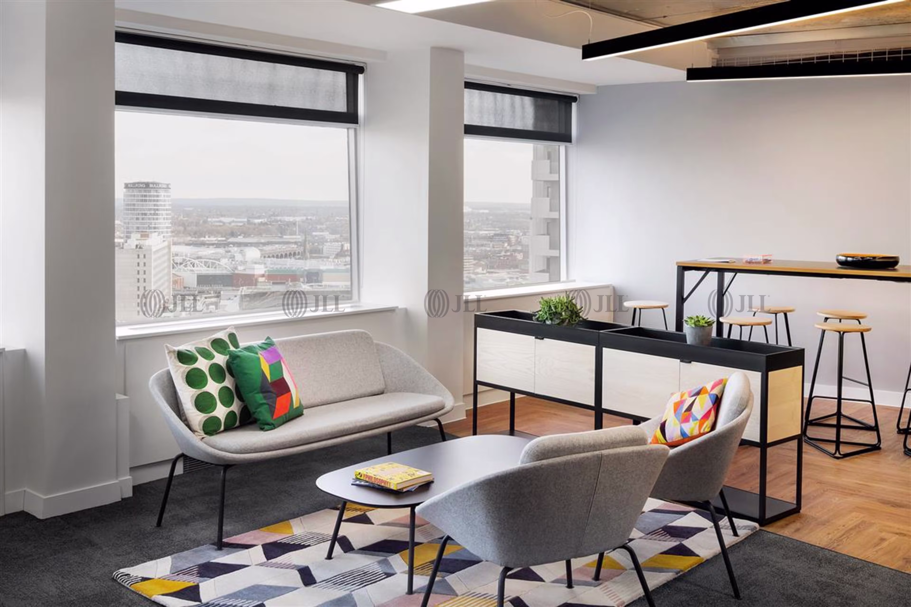 Suffolk Street, Queensway