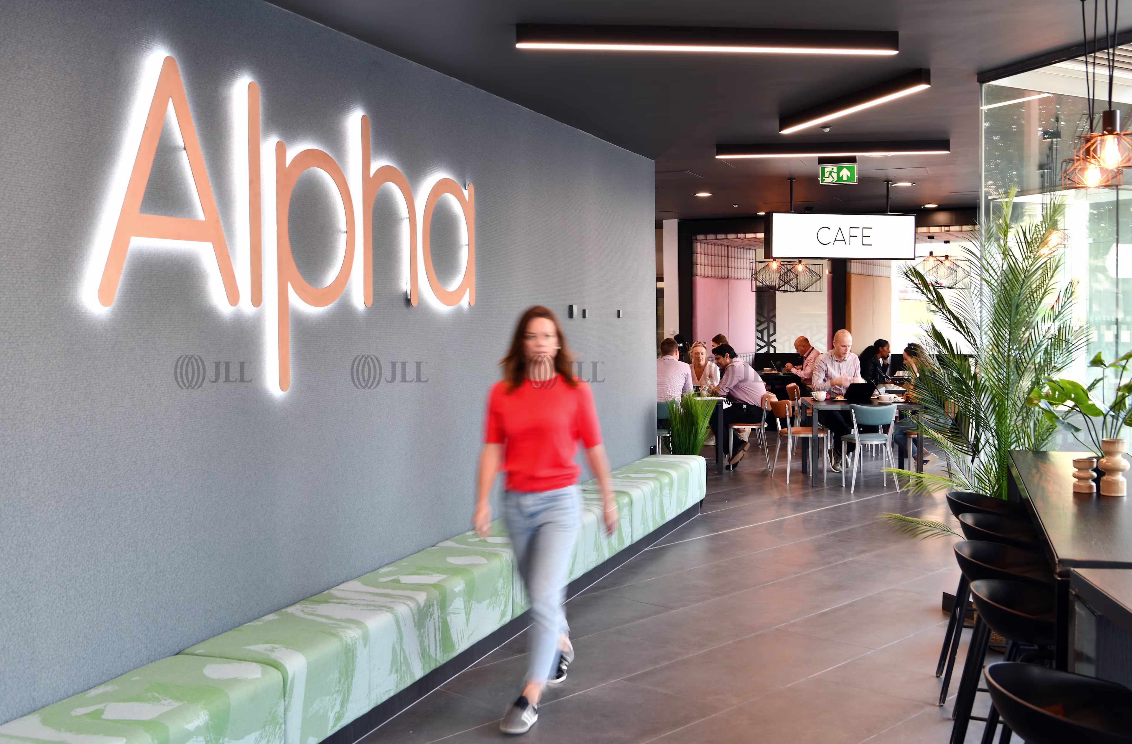 Suffolk Street, Queensway