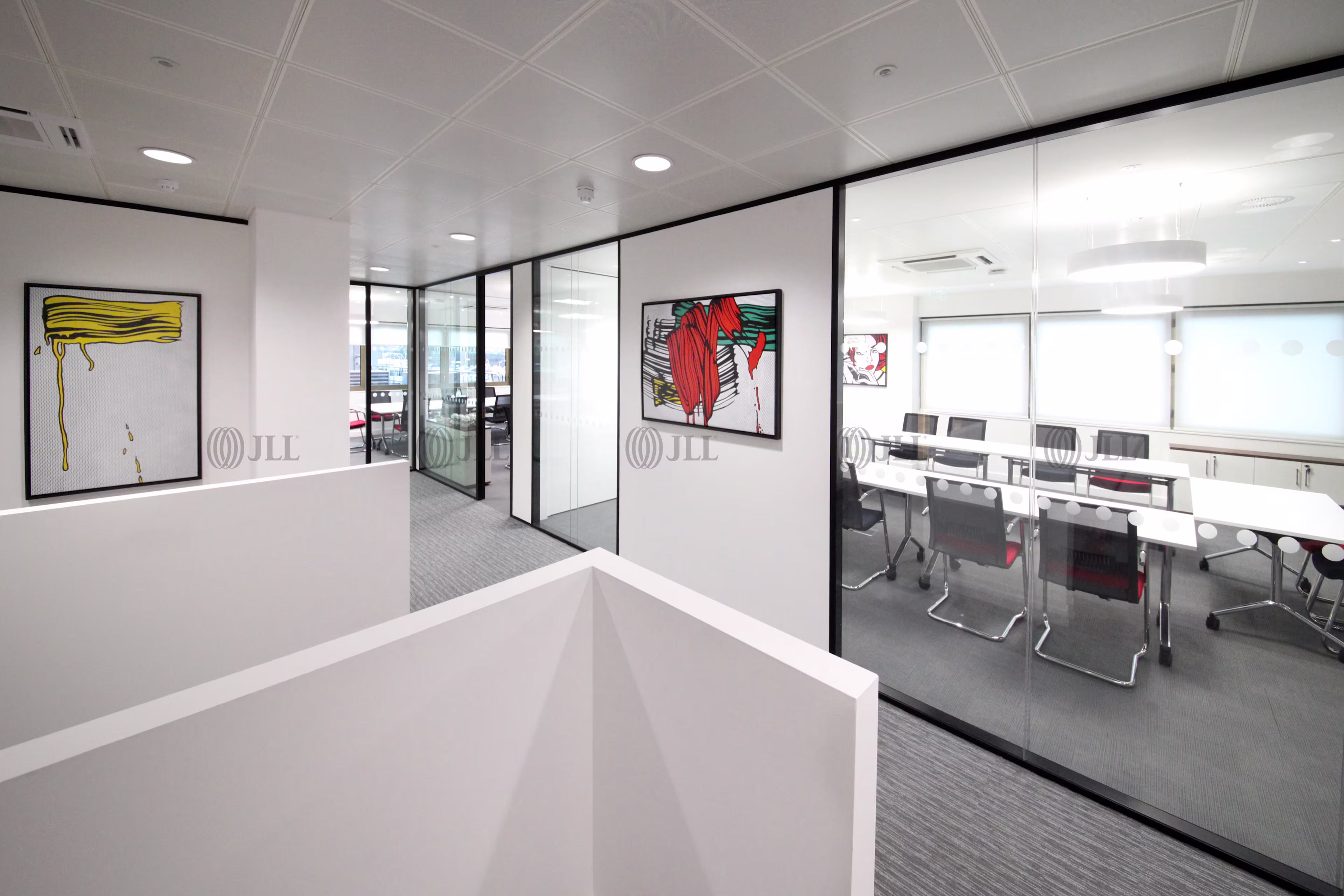 The Junction, Station Road