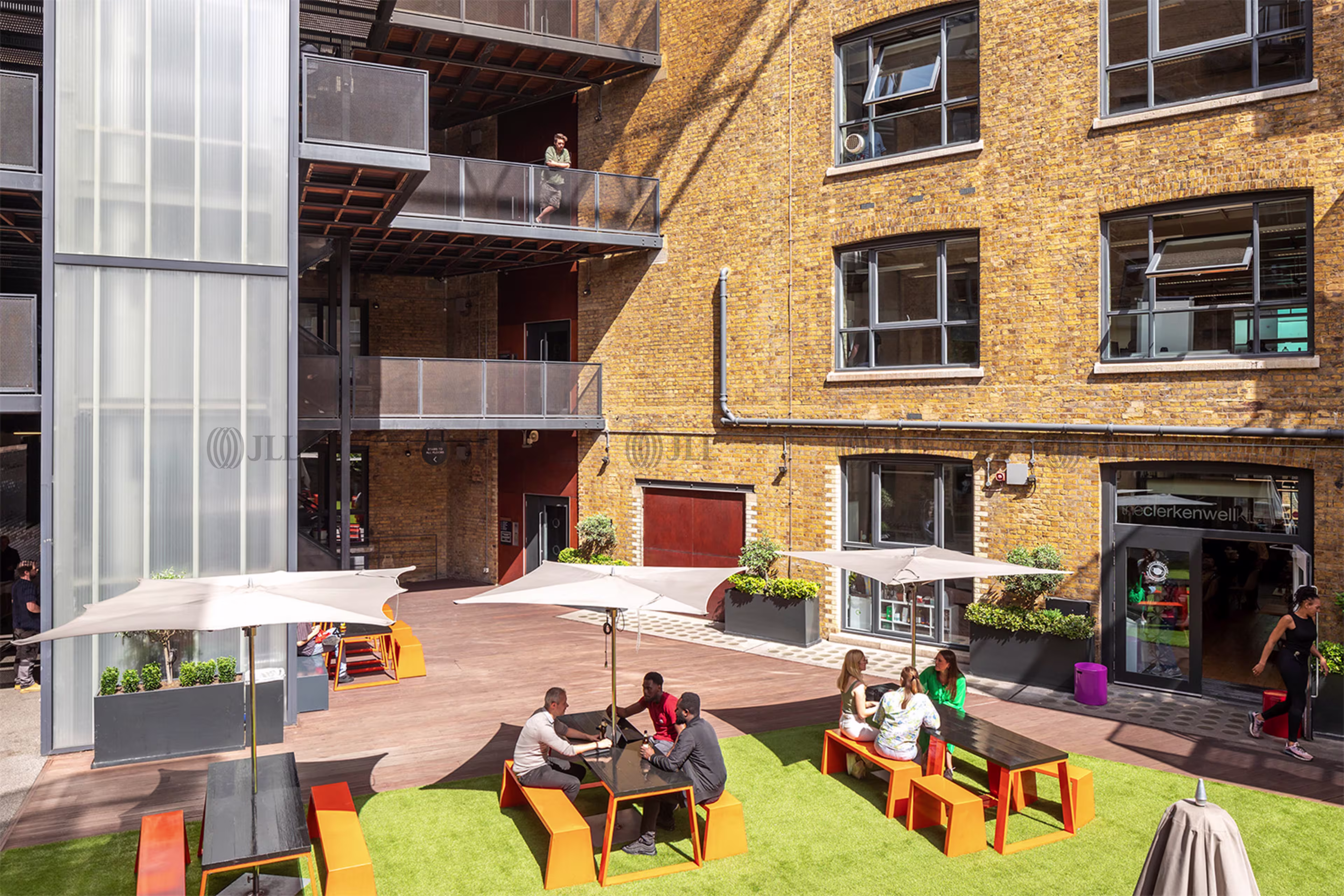 27/31 Clerkenwell Close