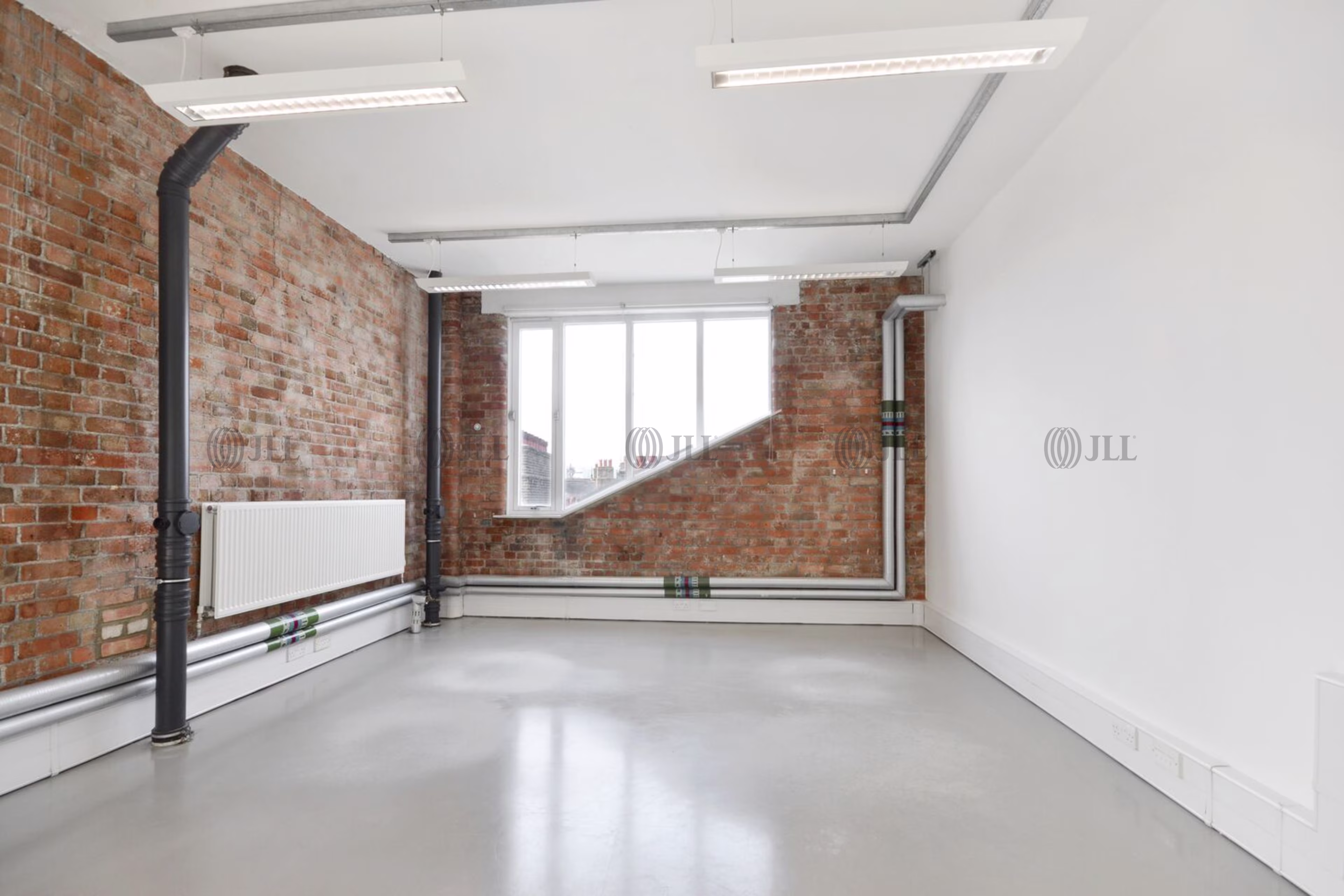 27/31 Clerkenwell Close