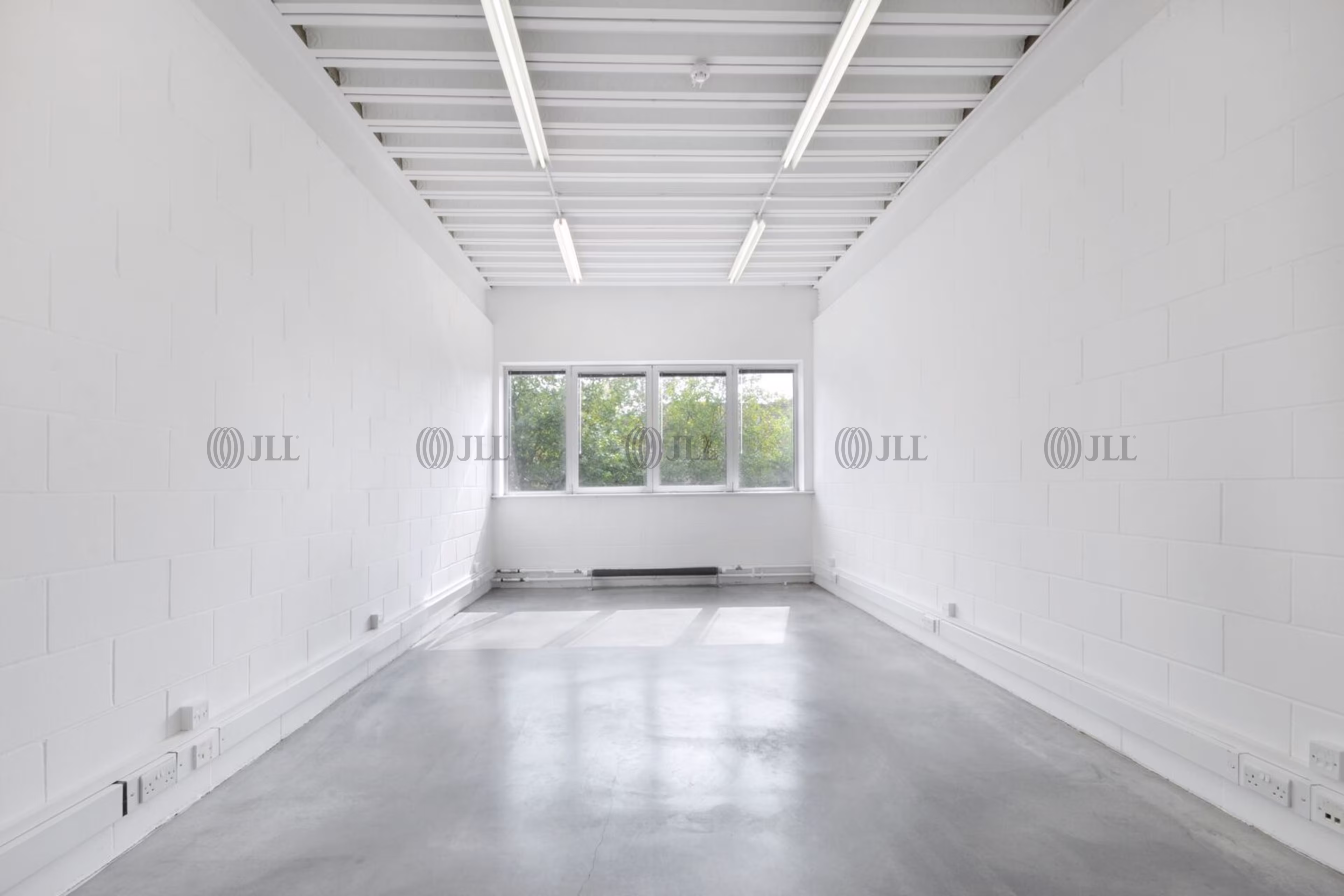 242 Acklam Road