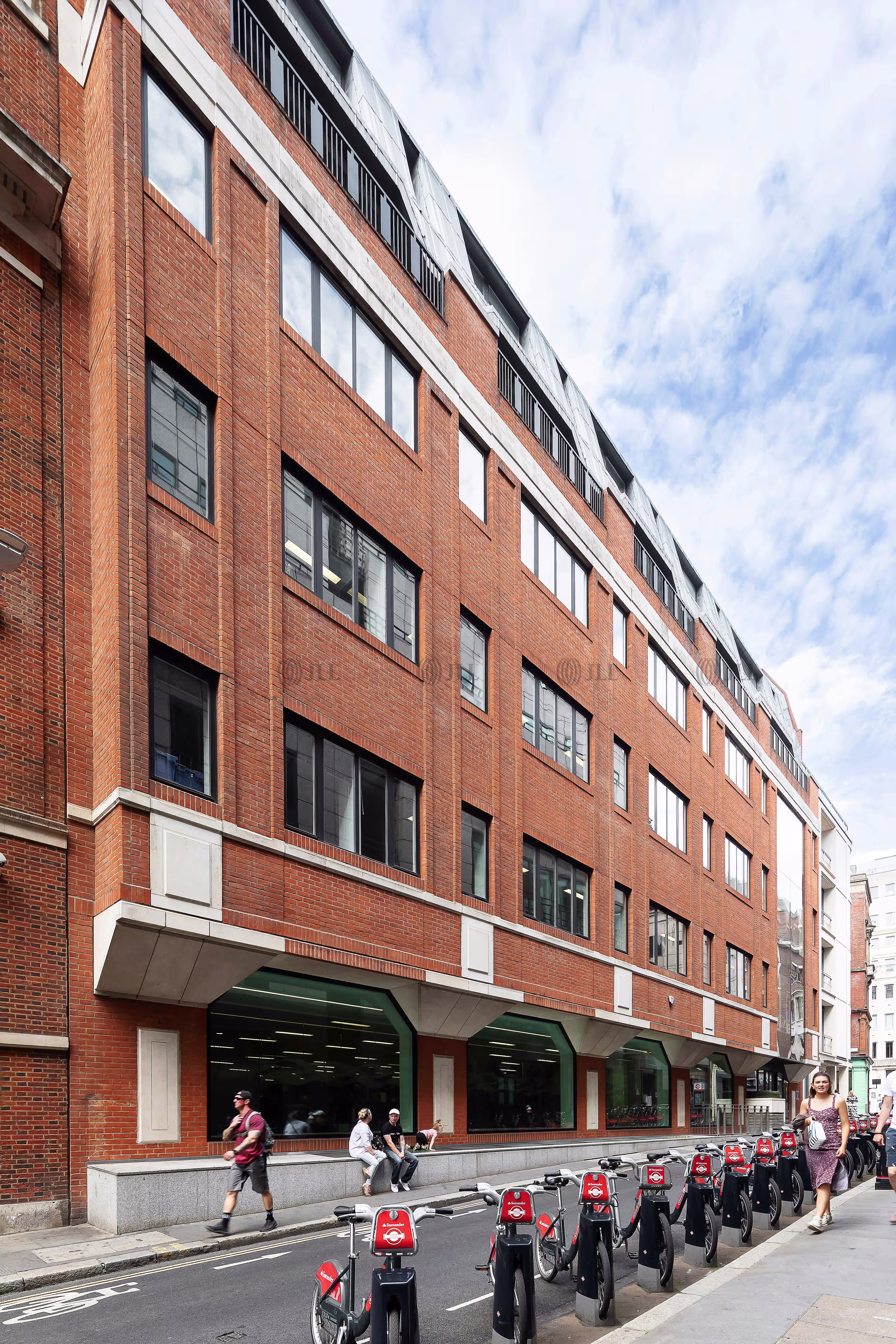 Bouverie Street