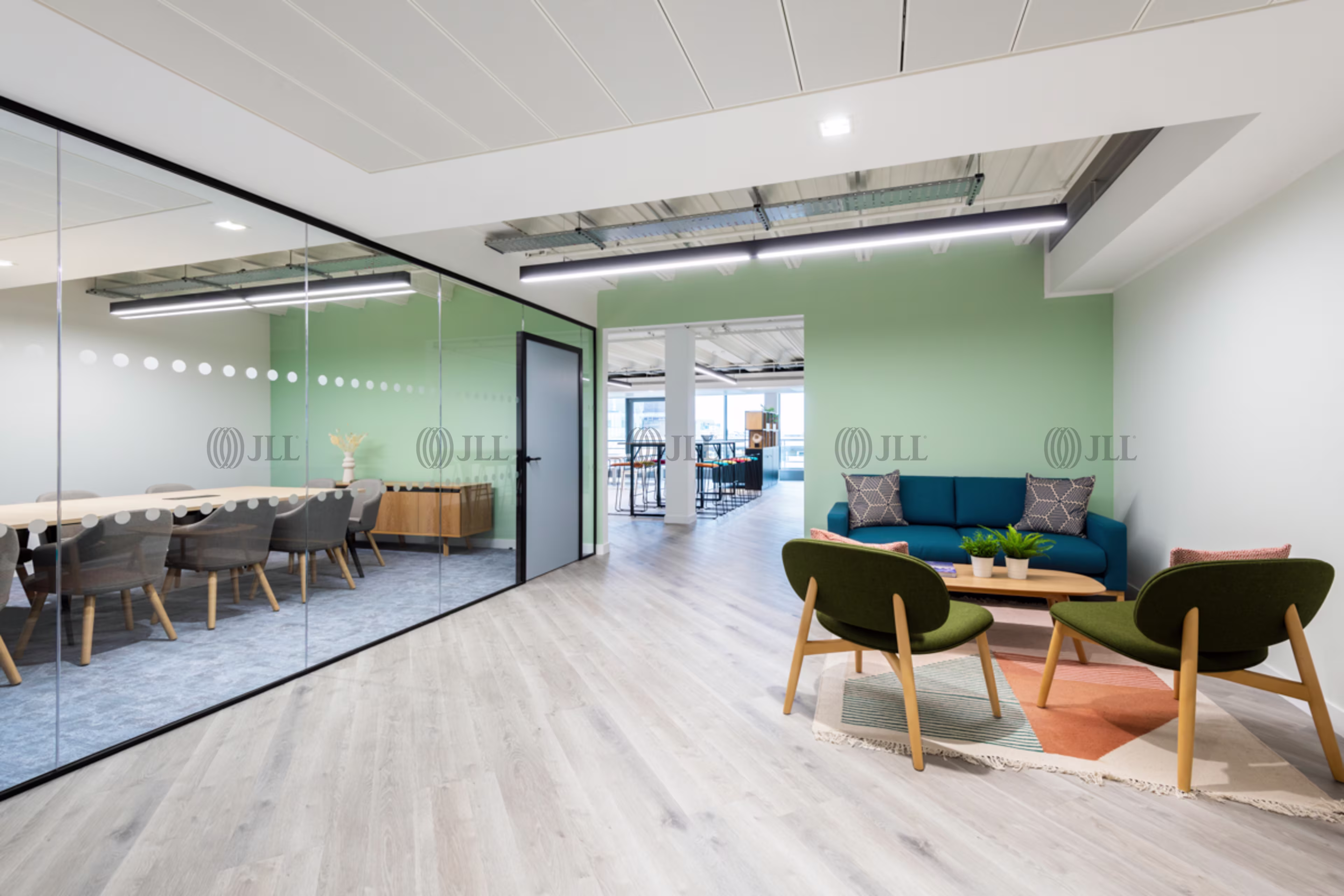 Southwark Bridge Road