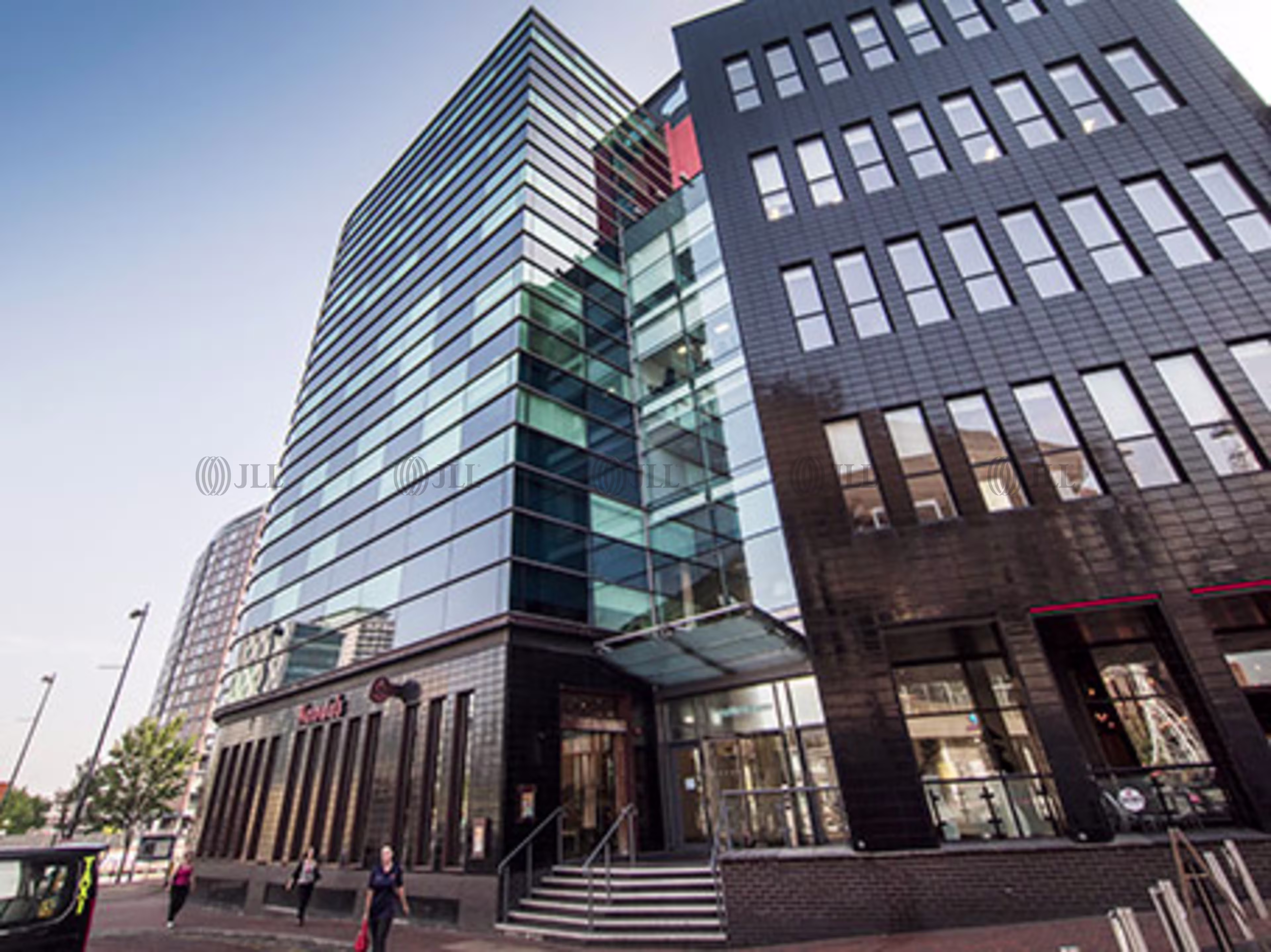 1 Lowry Plaza