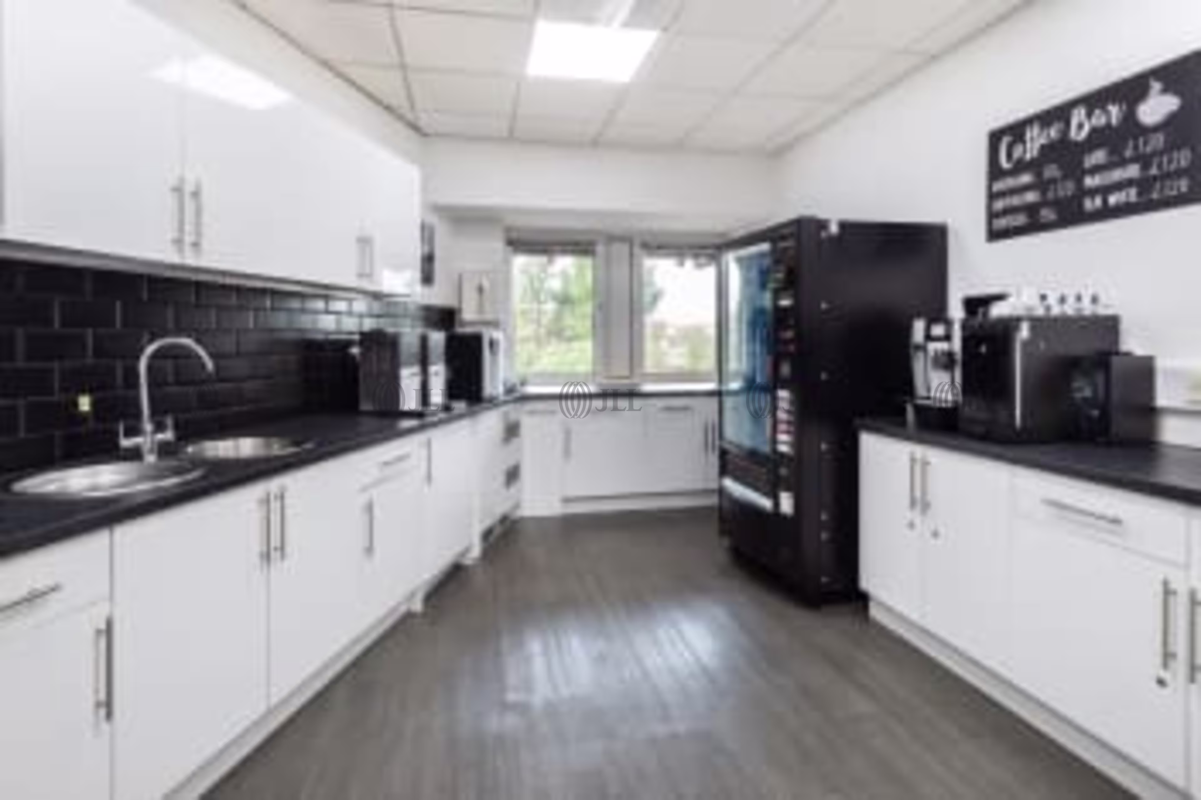 4200 Waterside Centre