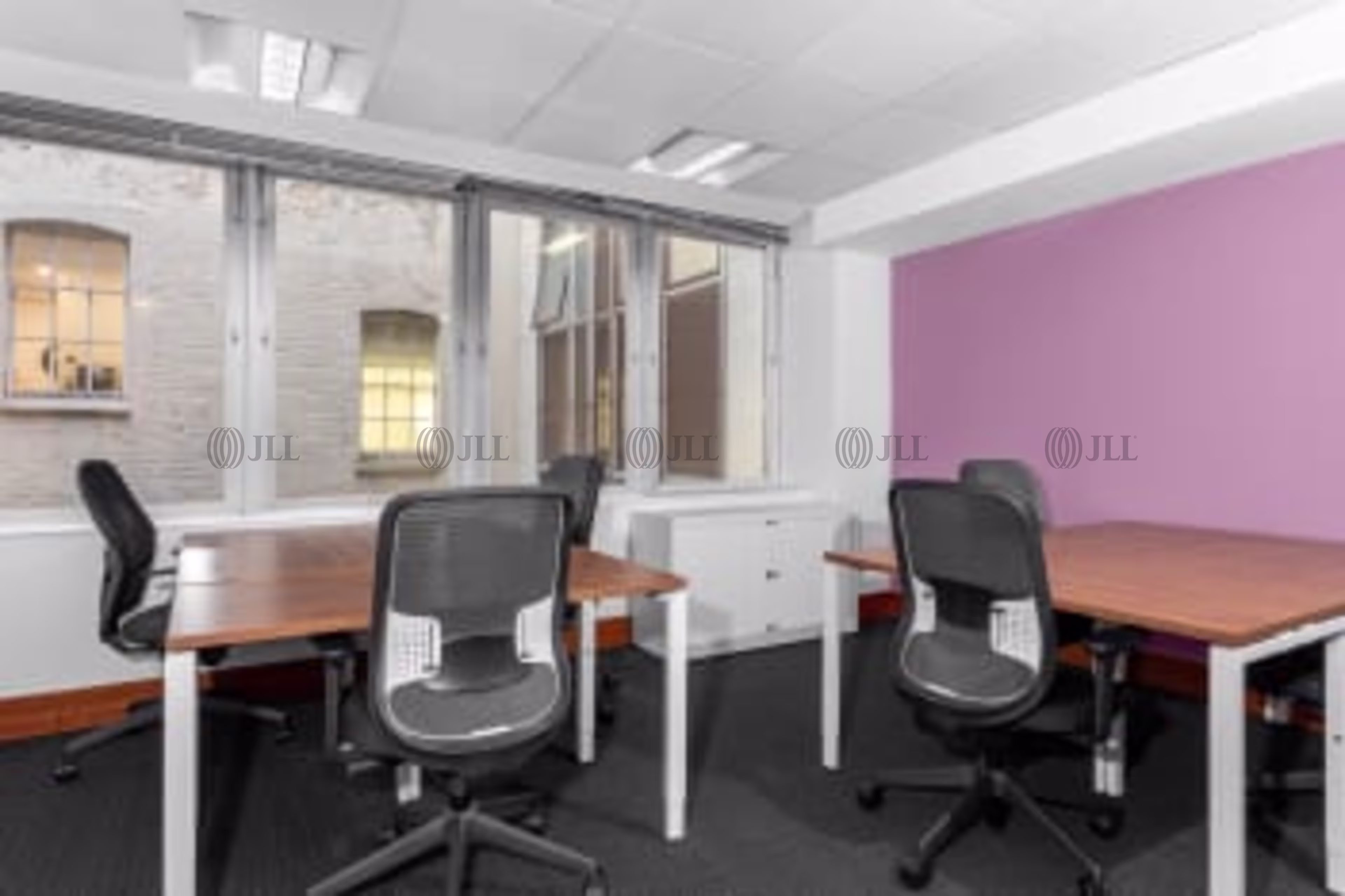 17 Hanover Square