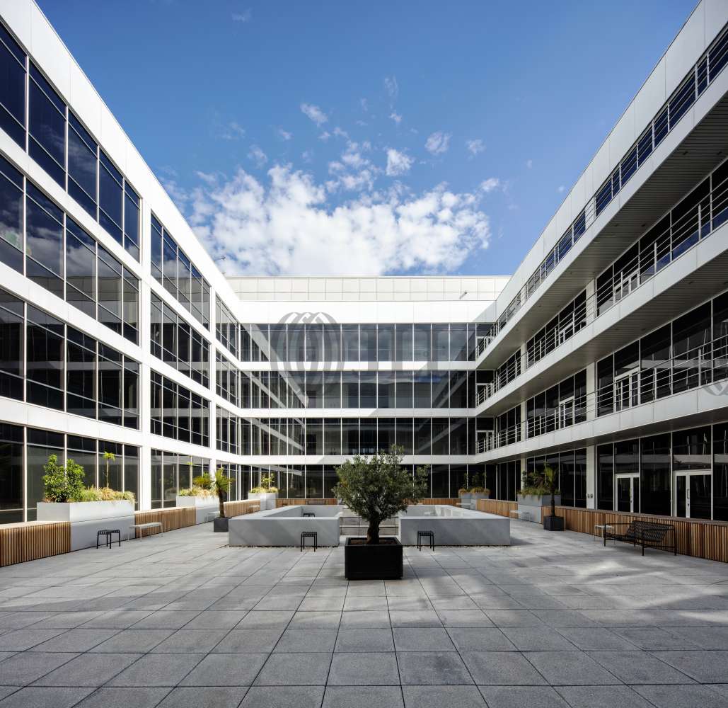 Witan Gate House, Milton Keynes 500600 Witan Gate JLL Properties UK