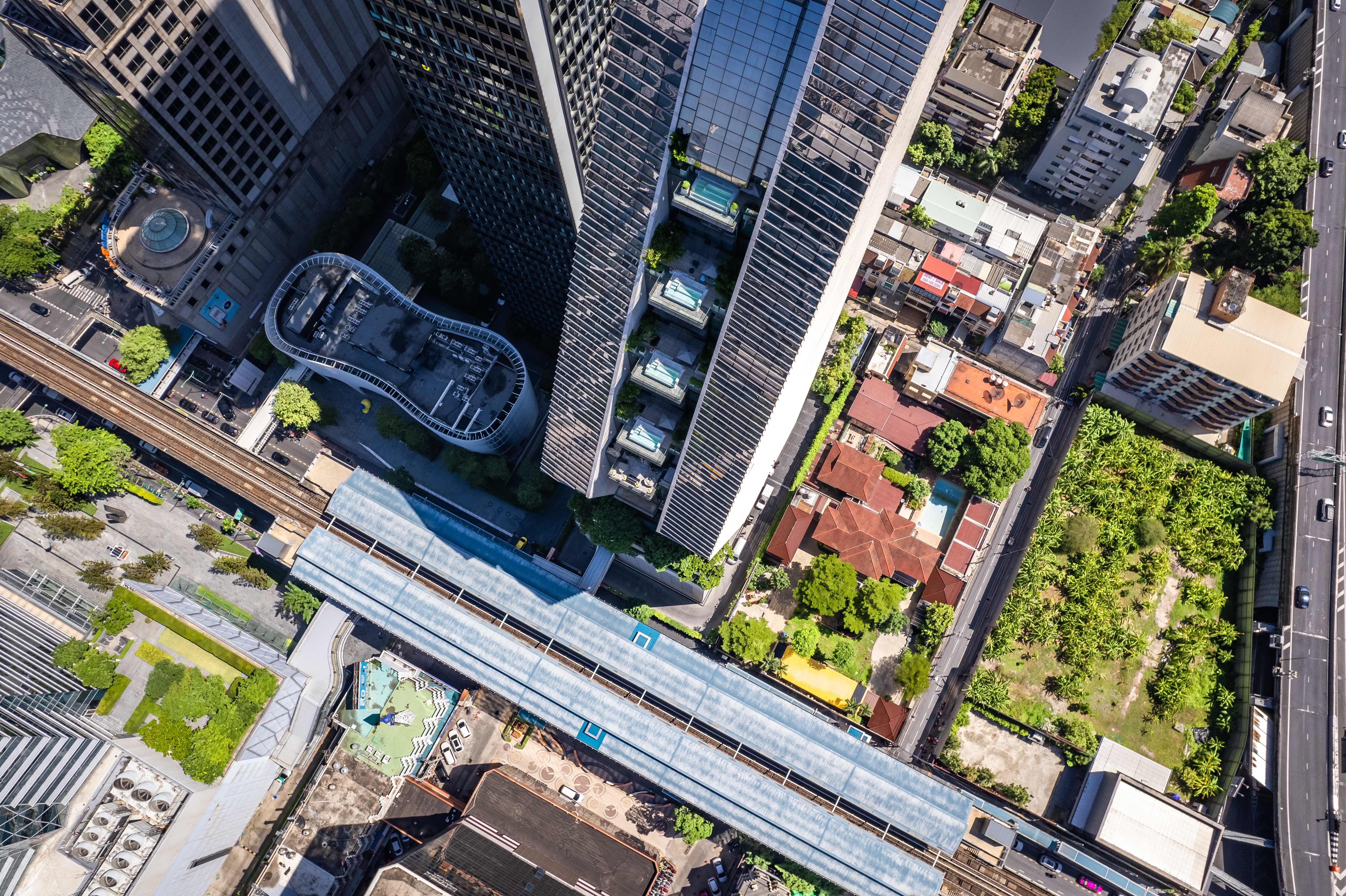 เช่าออฟฟิศ เพลินจิต ย่านหรูใจกลางเมือง