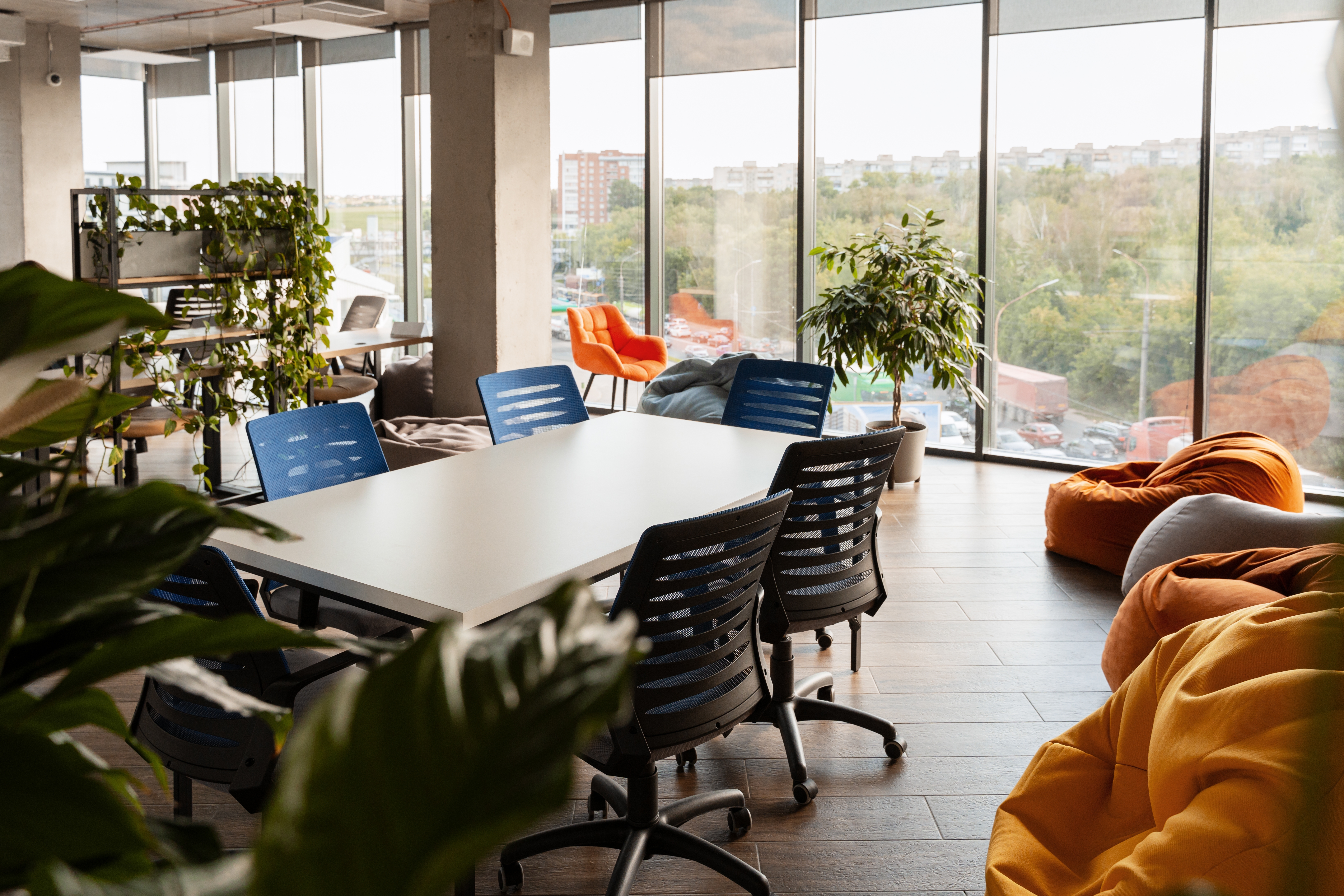 ไอเดียแต่งออฟฟิศโมเดิร์น และเคล็ดลับสร้างบรรยากาศที่ใช่สำหรับทีมงาน