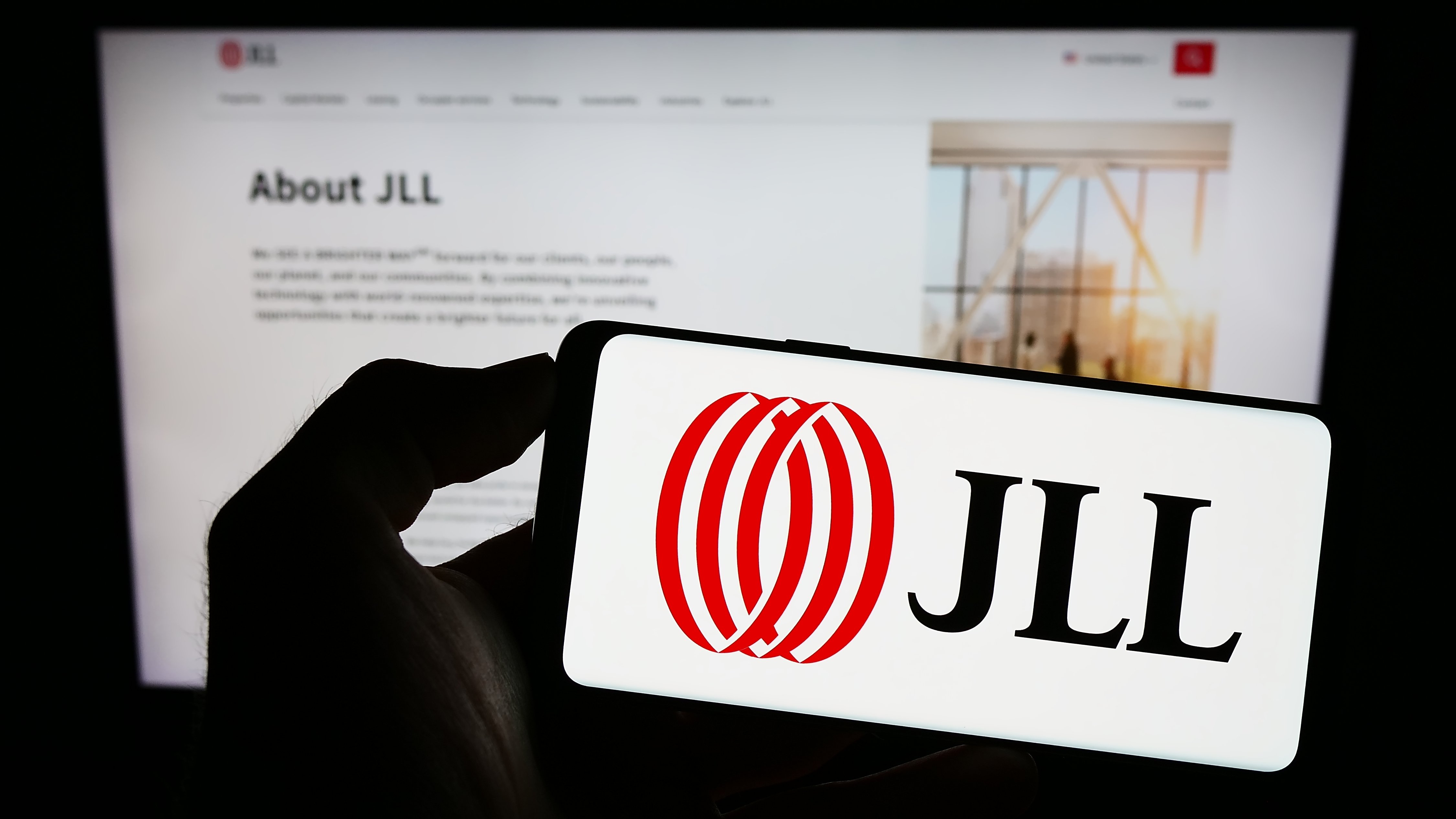Why JLL? The reasons leading companies choose to lease their offices with JLL