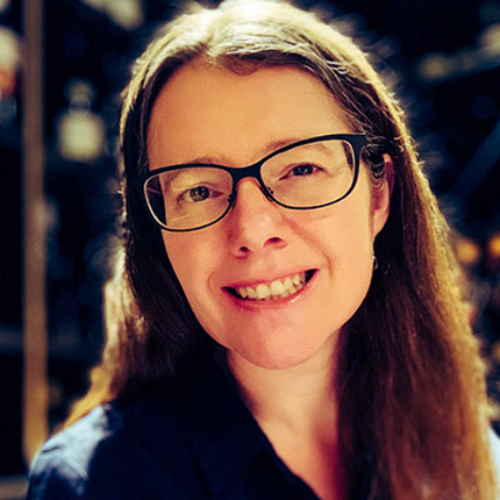 Toni Paterson MW