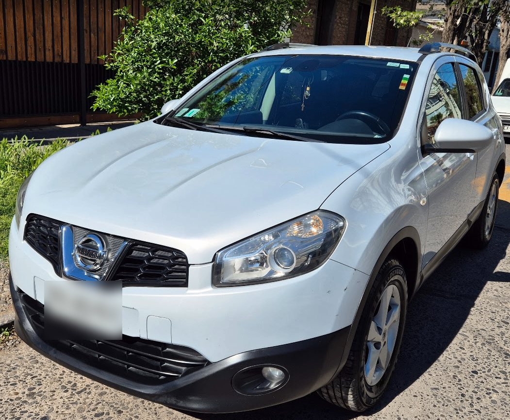 NISSAN QASHQAI 2.0 Ee Mt 4x2 año 2013
