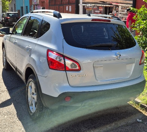 NISSAN QASHQAI 2.0 Ee Mt 4x2 año 2013