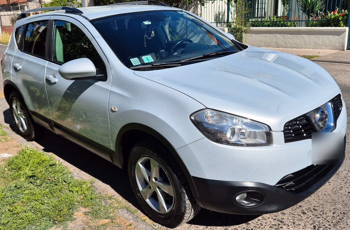 NISSAN QASHQAI 2.0 Ee Mt 4x2 año 2013
